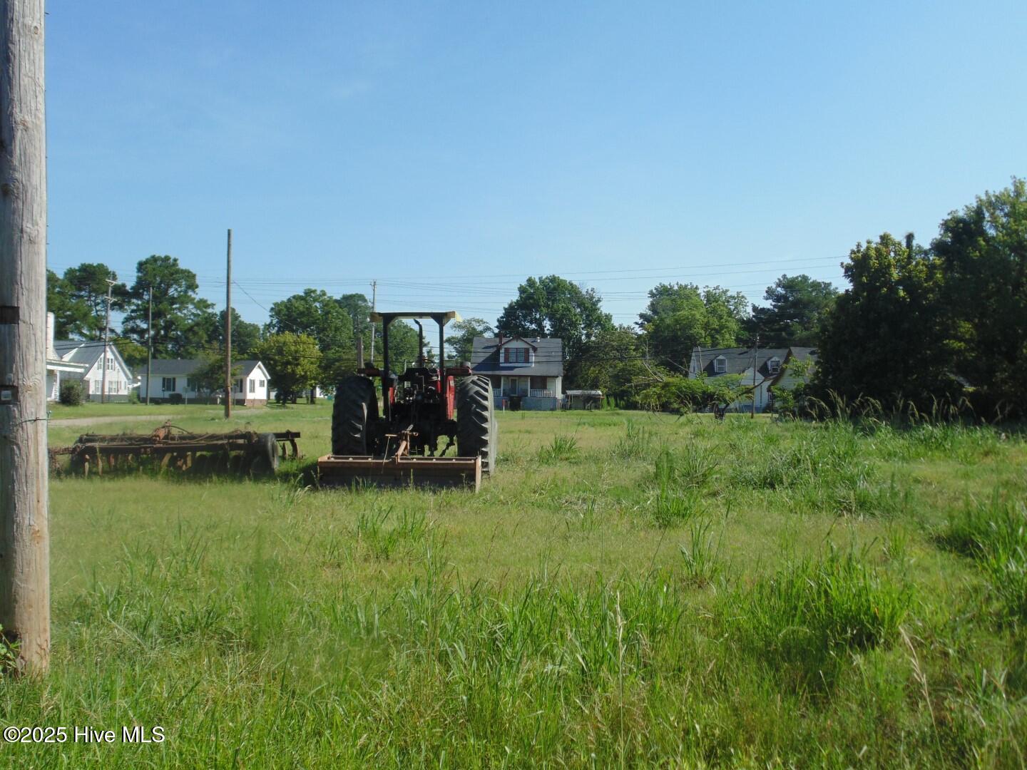 901 S King Street Property Photo 6