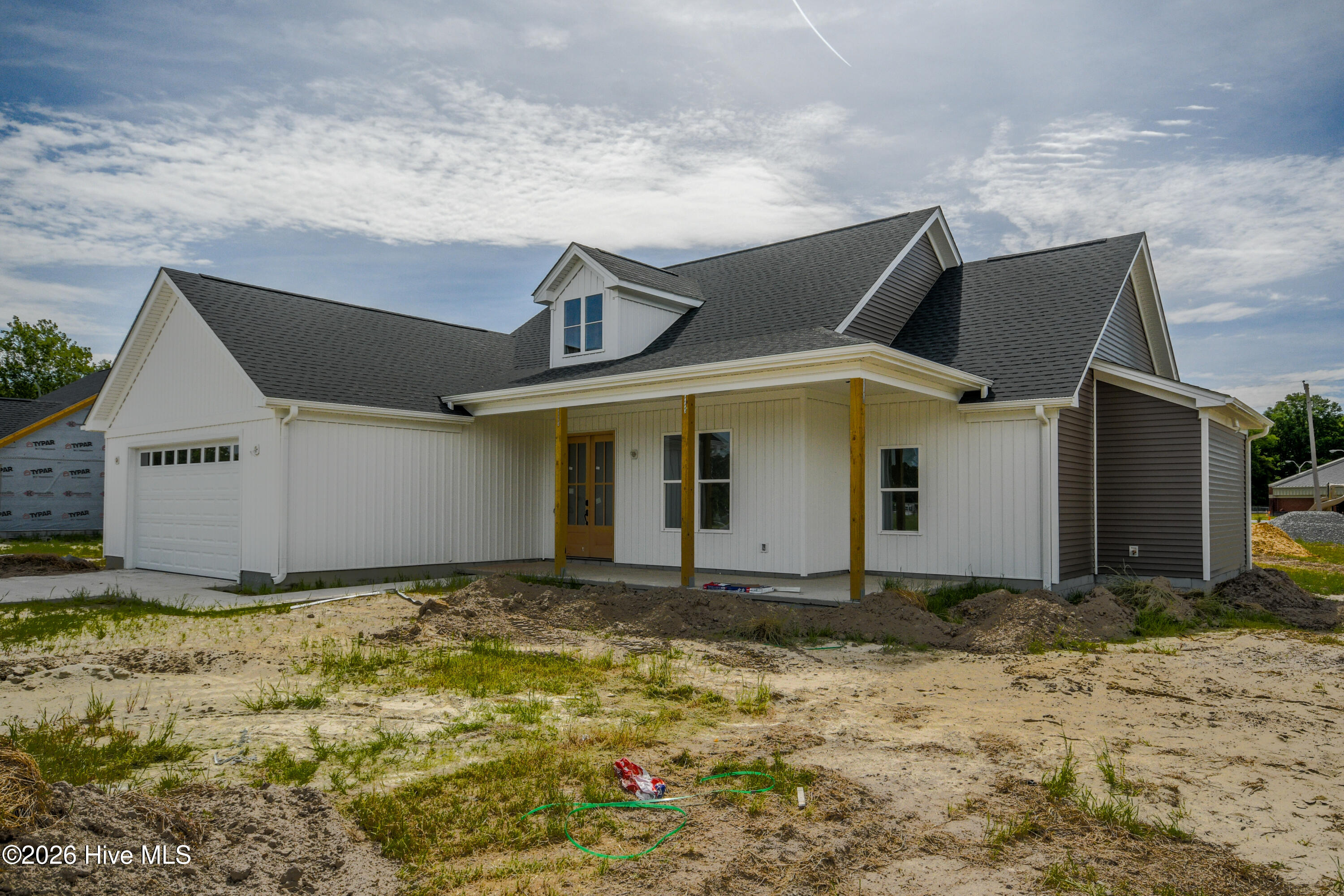 118 Hampton Place Property Photo 2