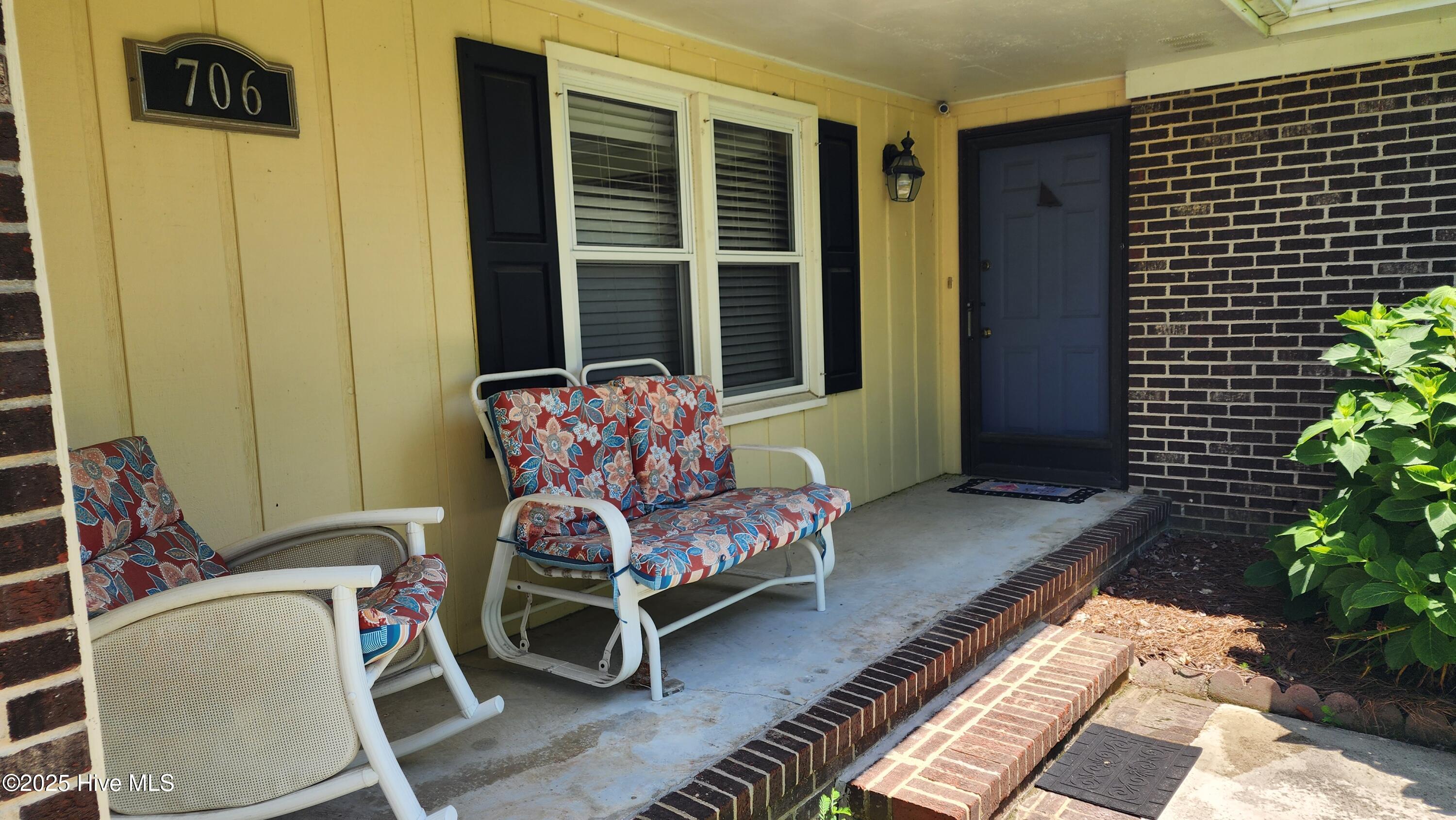 706 Hedrick Boulevard Property Photo 25