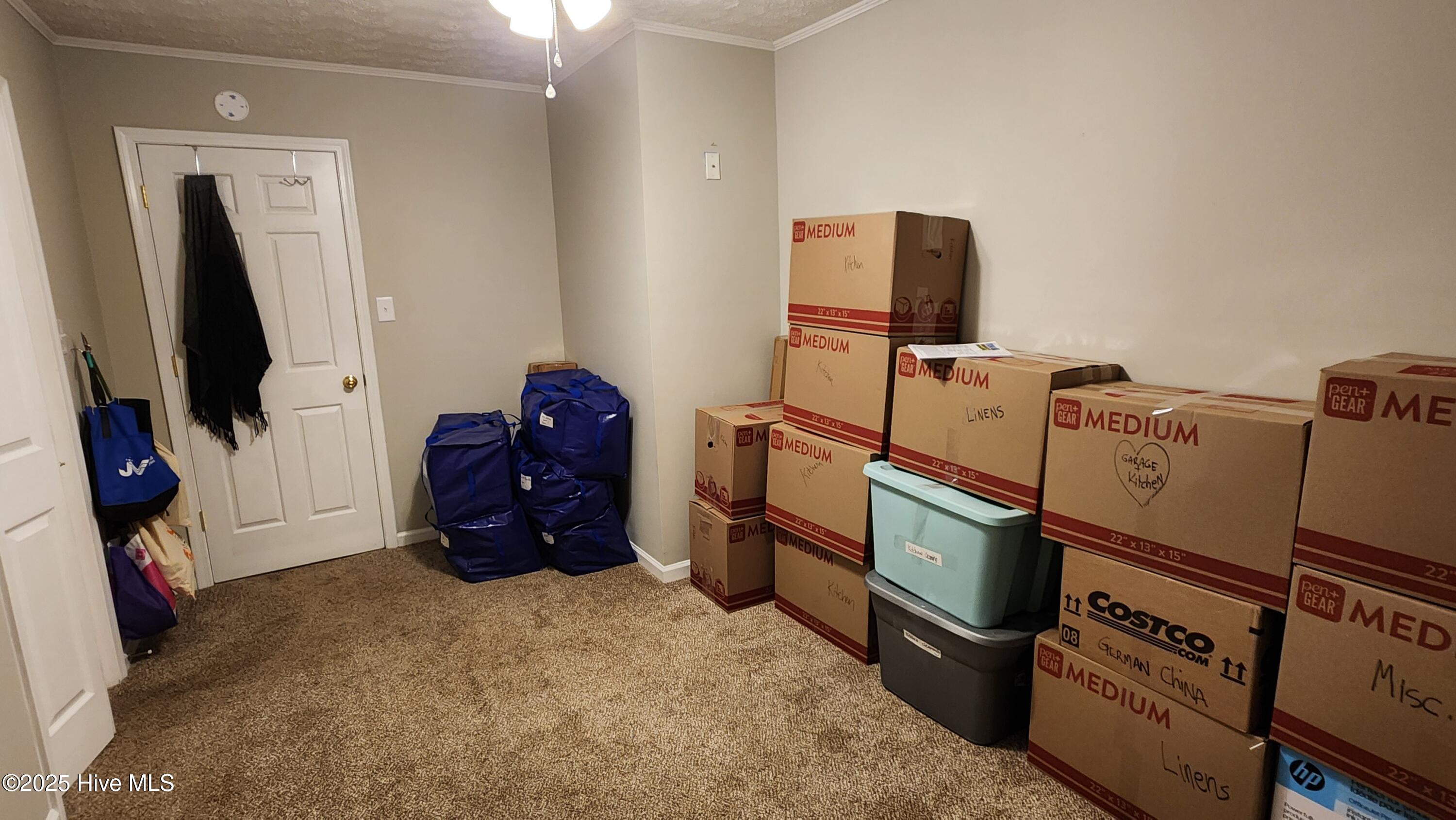 706 Hedrick Boulevard Property Photo 45