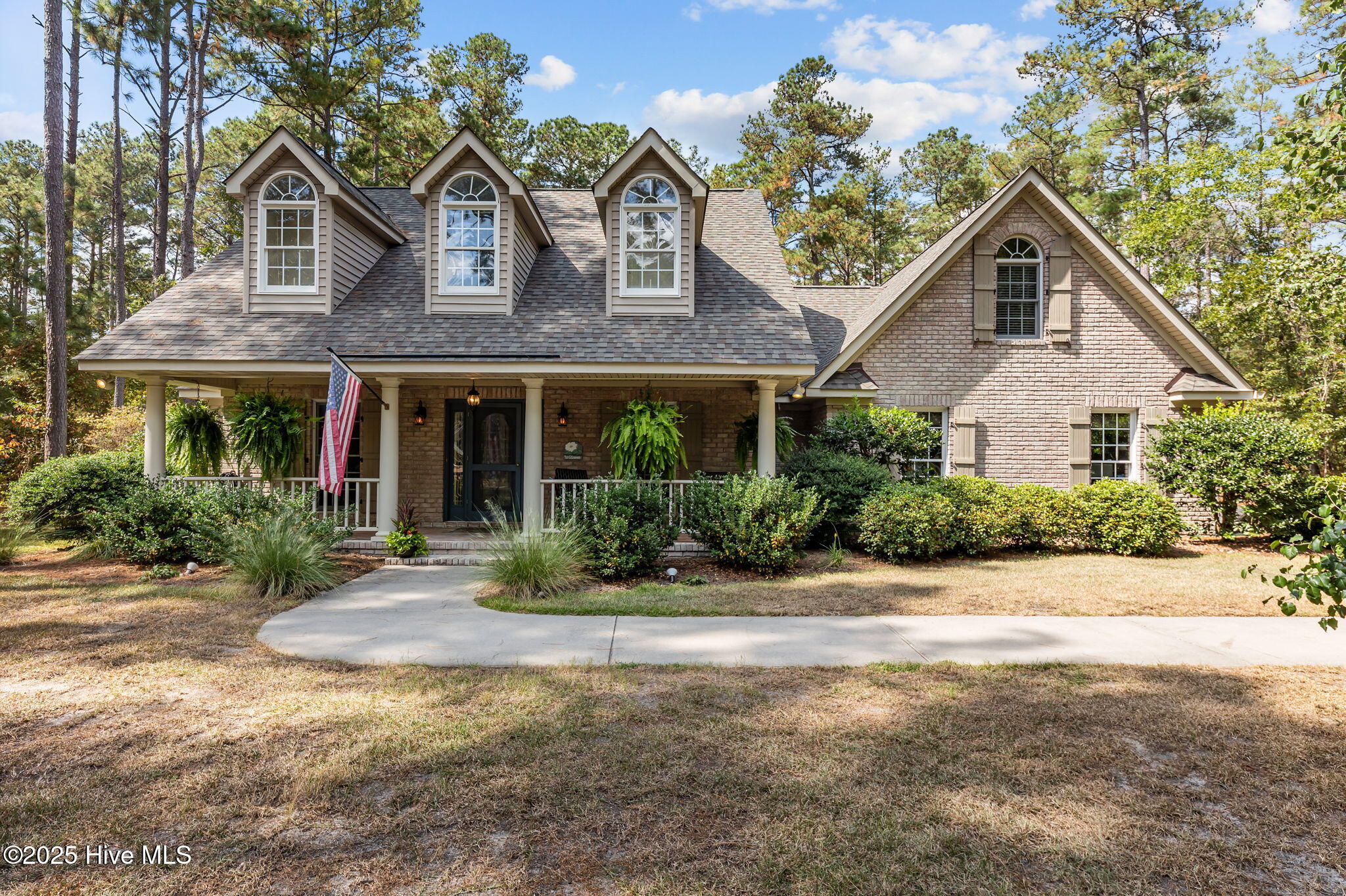 28940 Deercroft Drive Property Photo 1