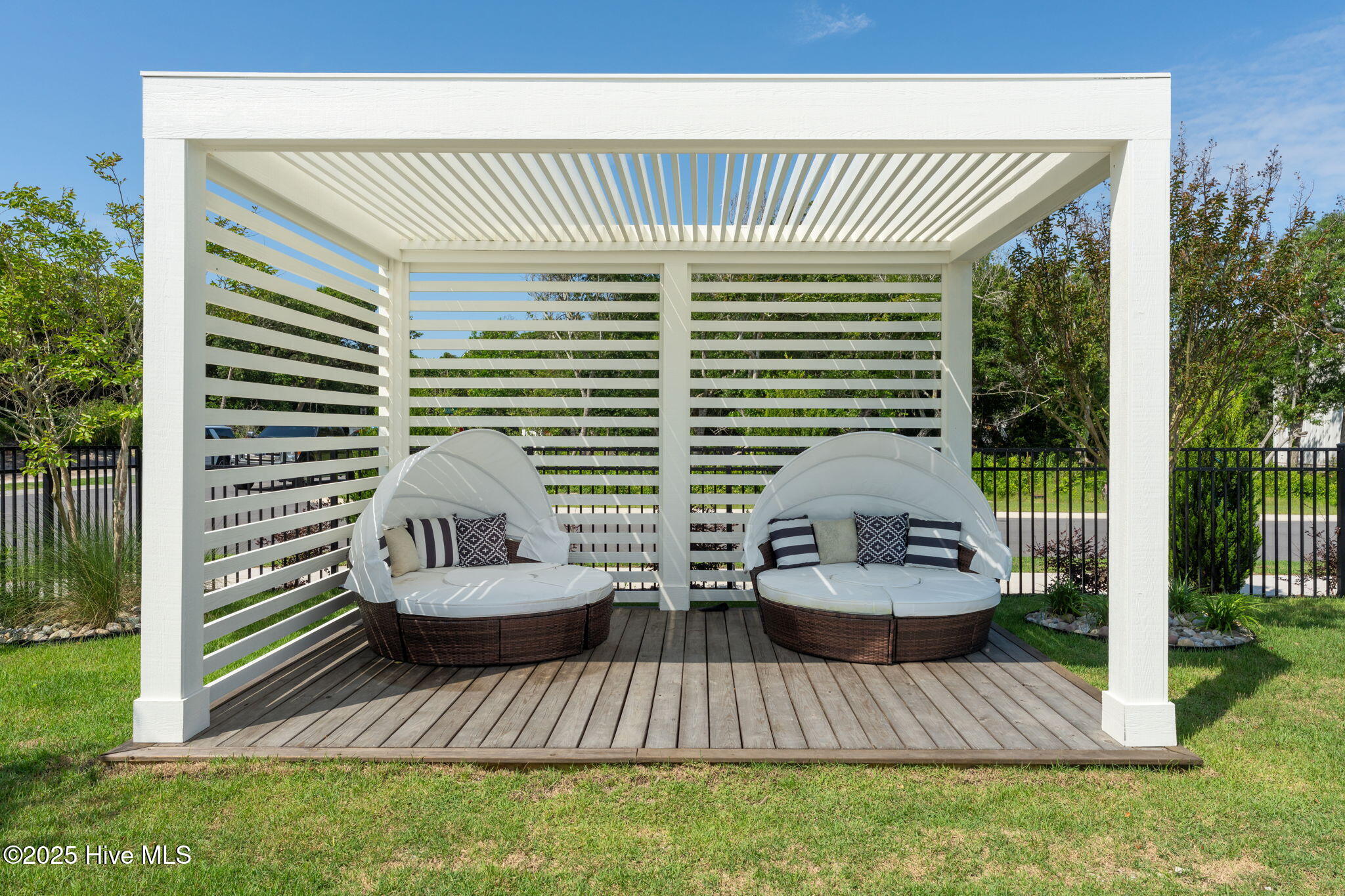 151 Auger Shell Court Property Photo 32