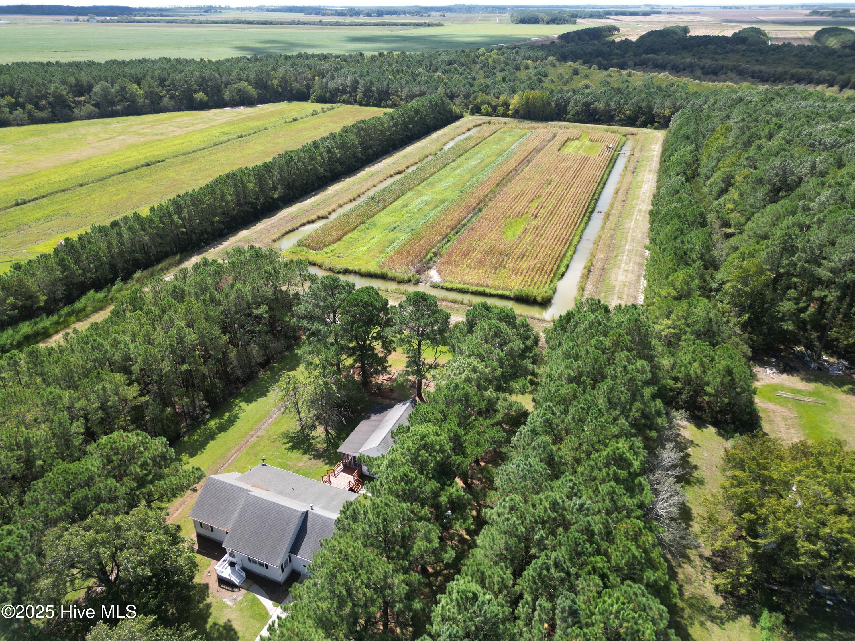 34064 Us 264 Hwy Property Photo 1