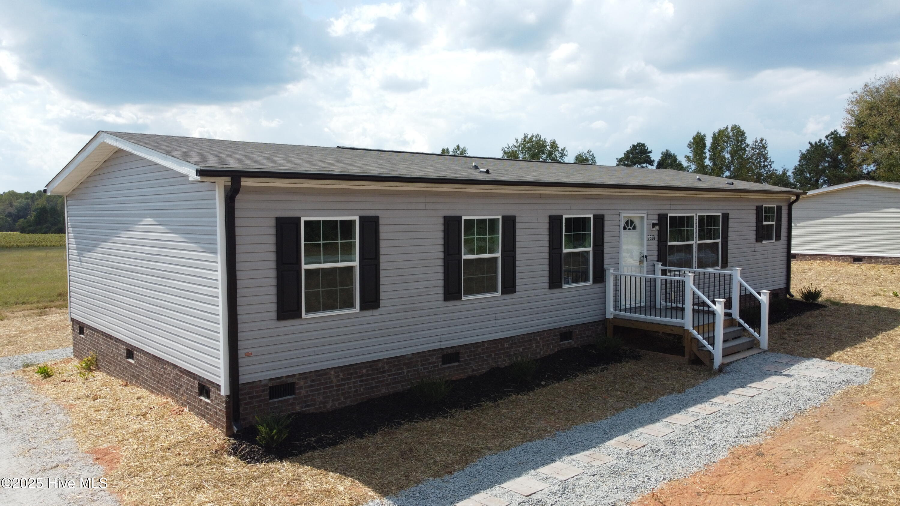 7300 Race Track Road Property Photo 1