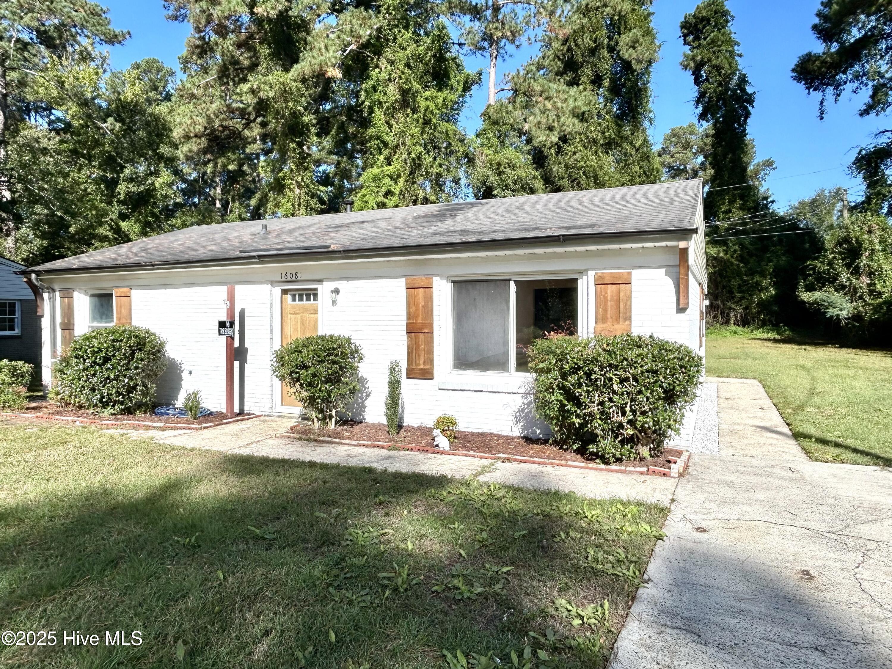 16081 Bronco Drive Property Photo 1