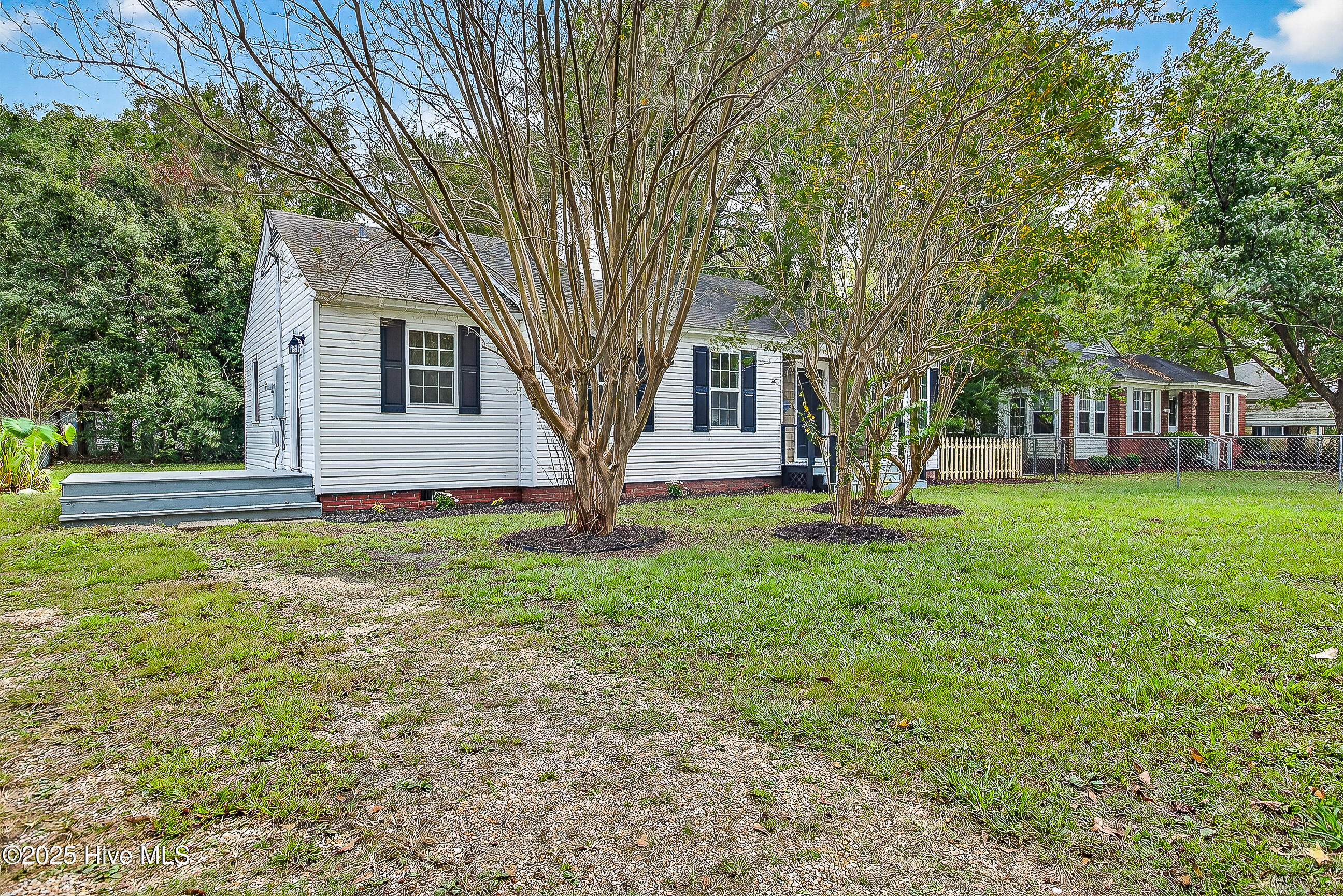 122 E Bayshore Boulevard Property Photo 3