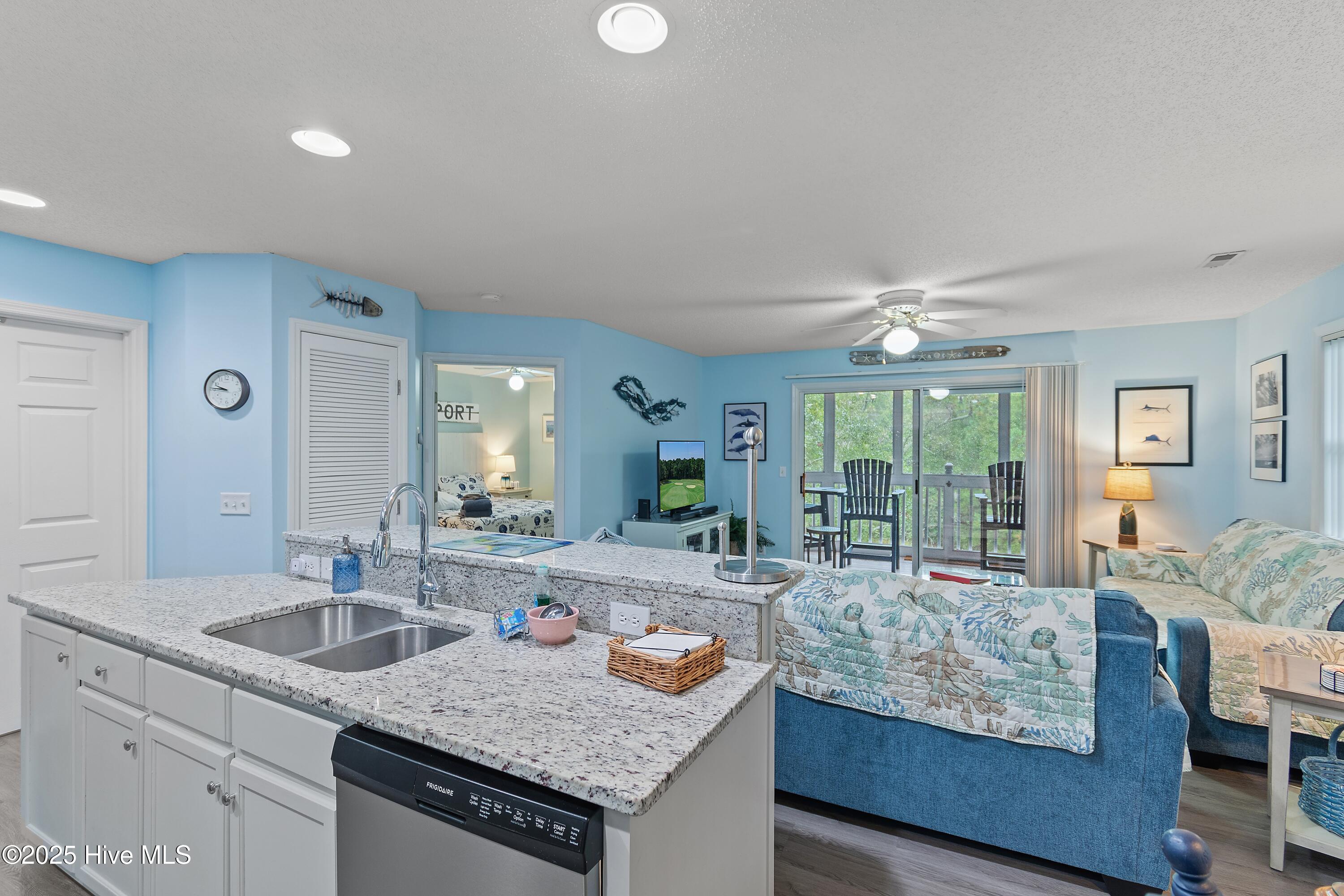 3030 Marsh Winds Circle Unit 106 Property Photo 8