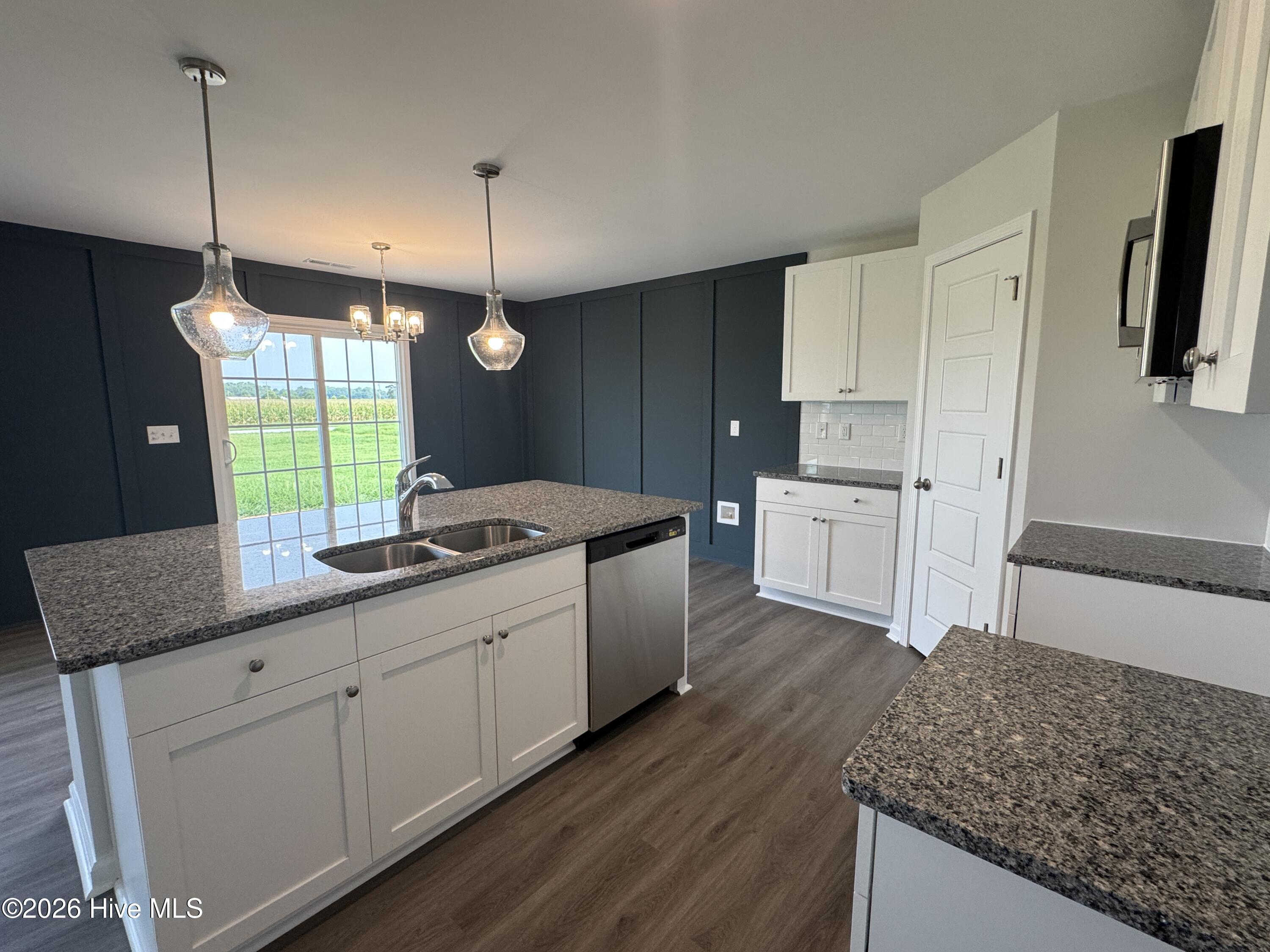 77 Littlefield Lane Property Photo 12