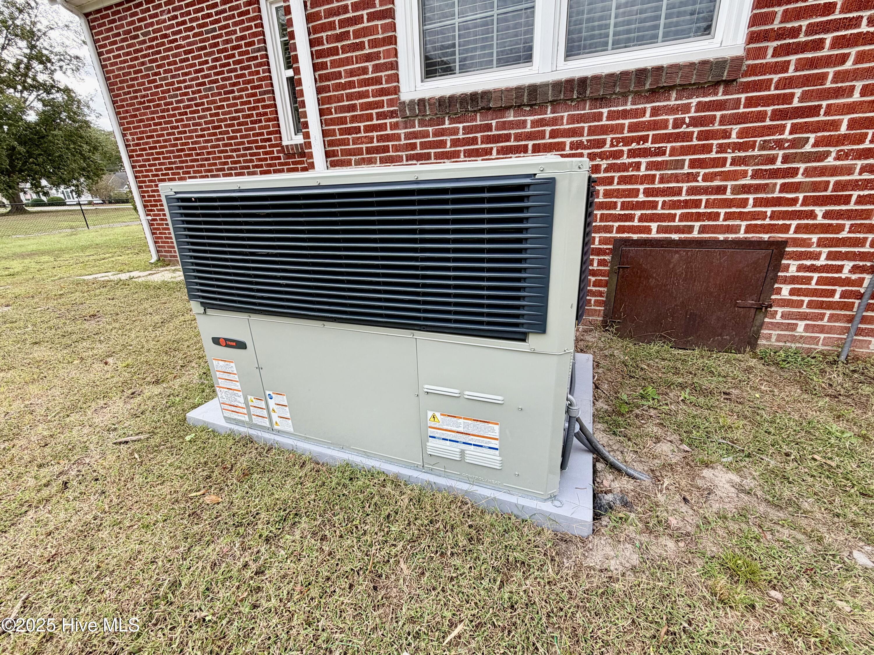 406 N Caswell Street Property Photo 13