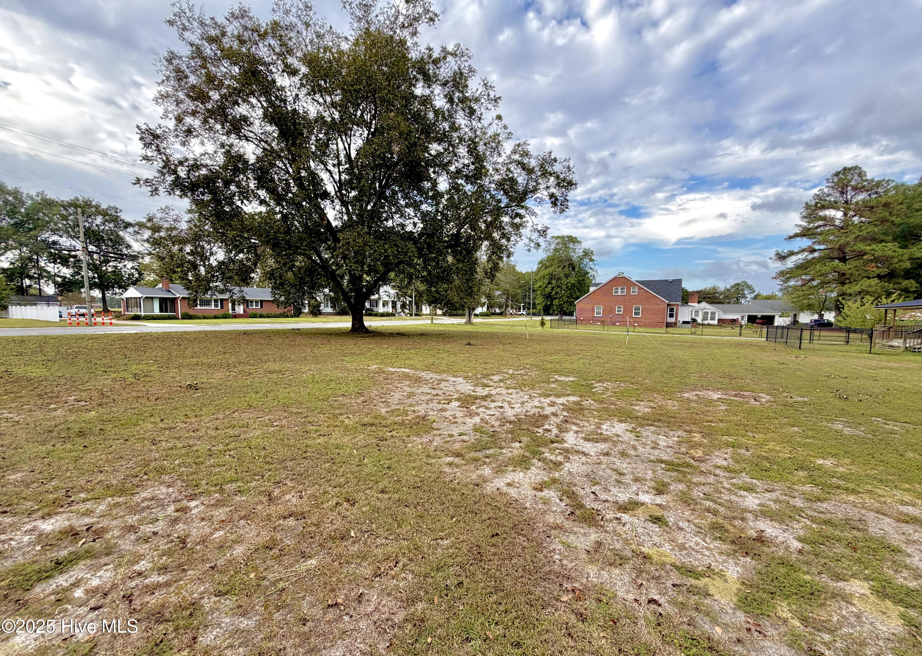 406 N Caswell Street Property Photo 15