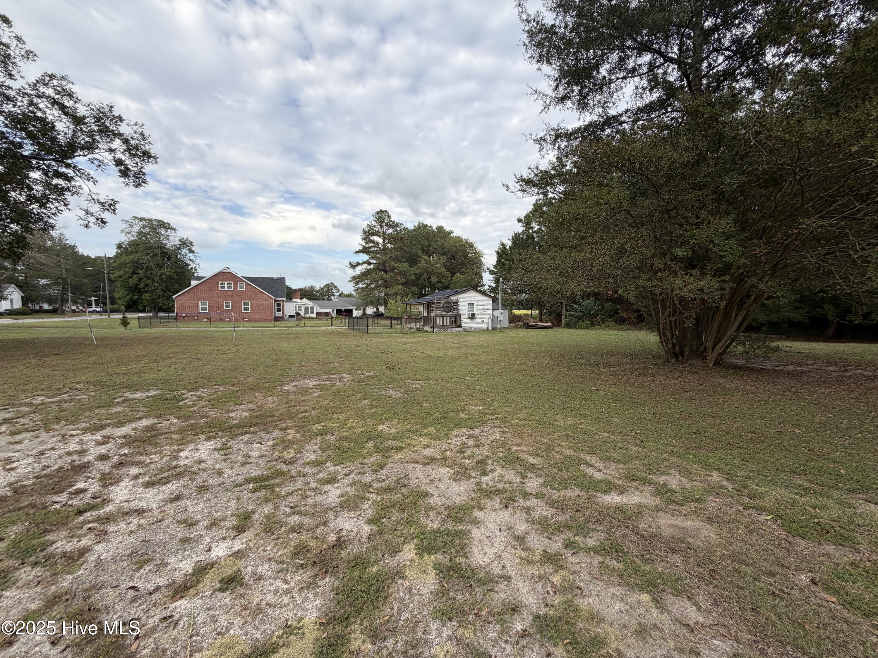 406 N Caswell Street Property Photo 16