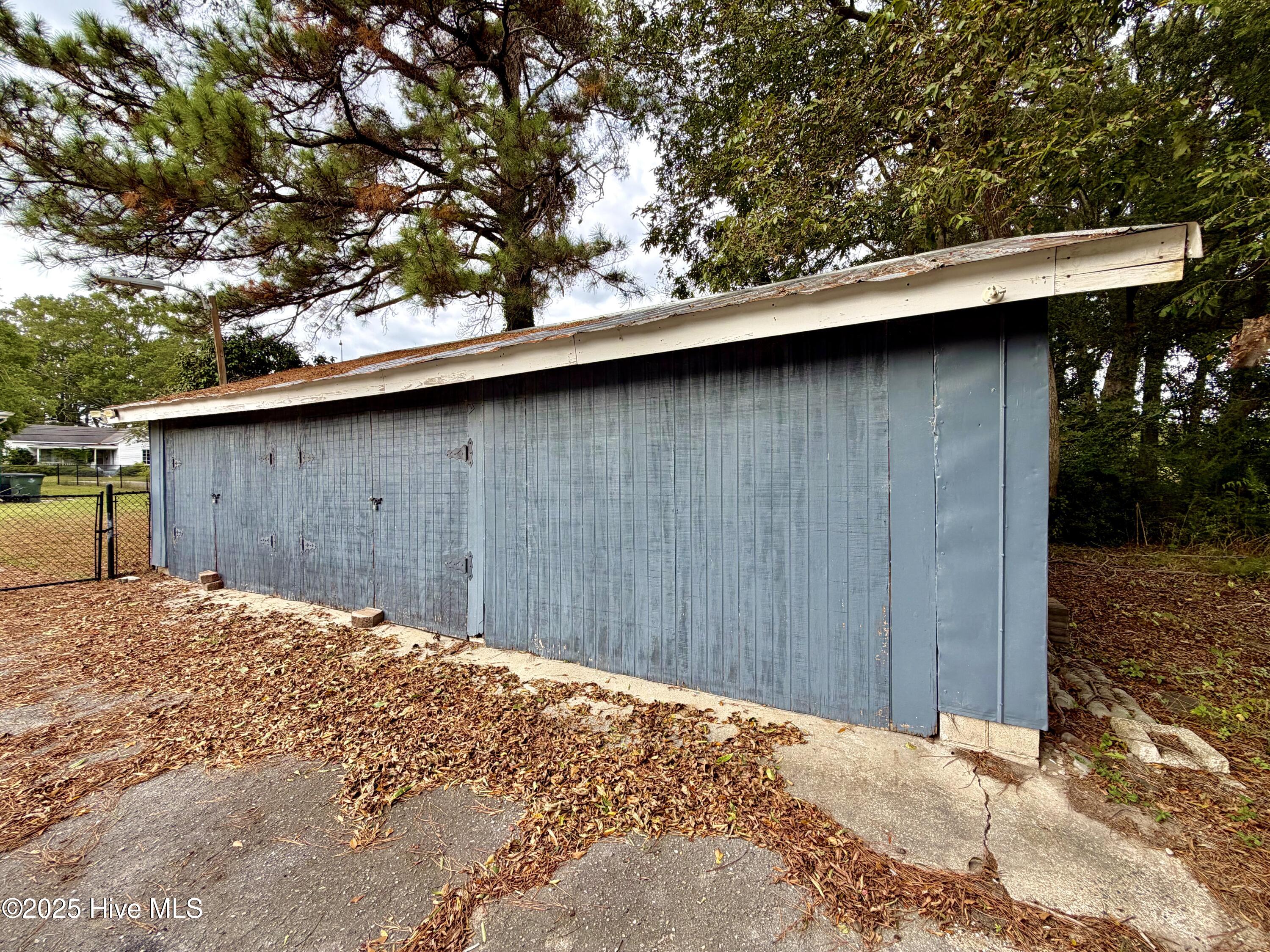 406 N Caswell Street Property Photo 17