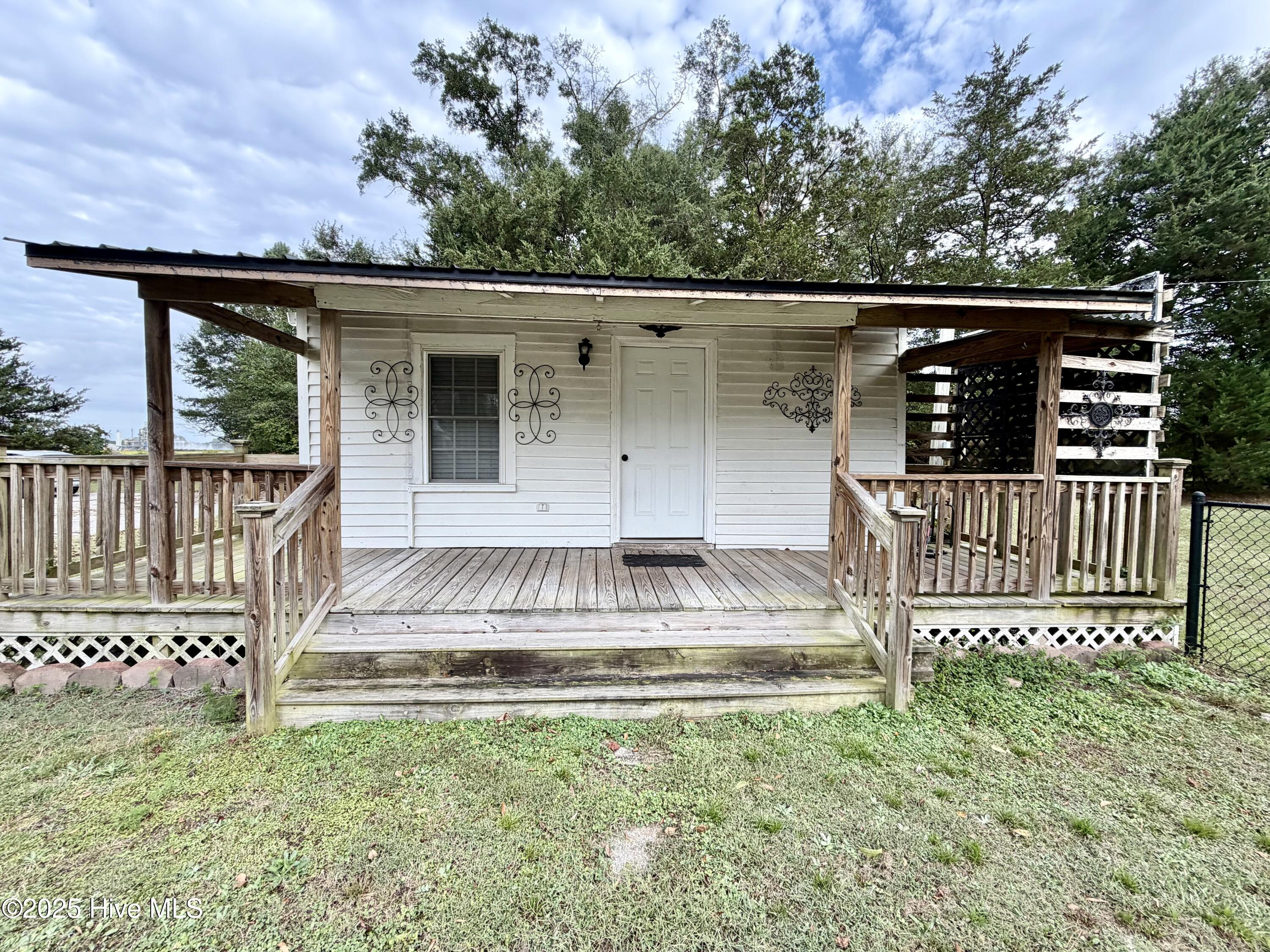 406 N Caswell Street Property Photo 19