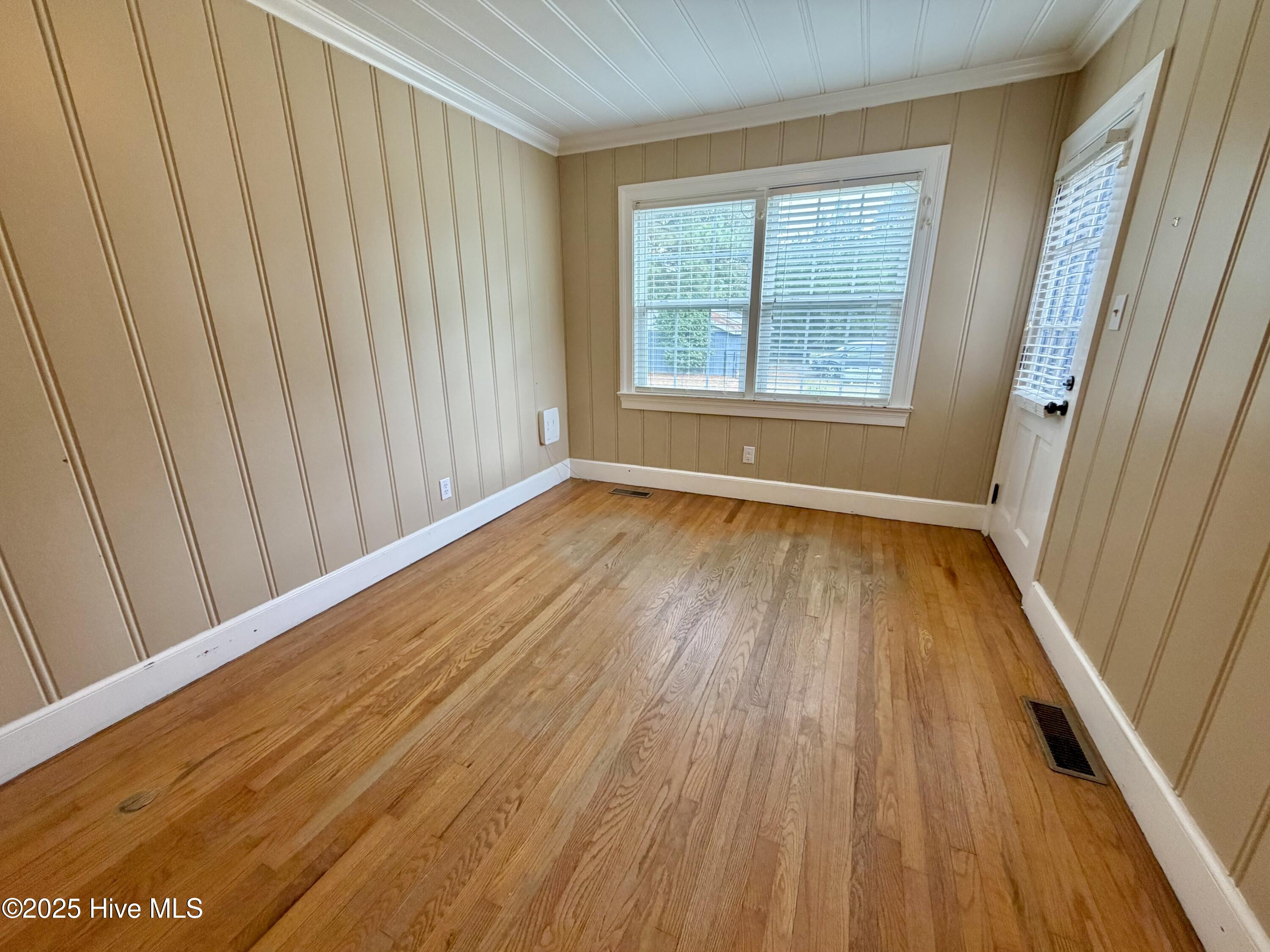 406 N Caswell Street Property Photo 56