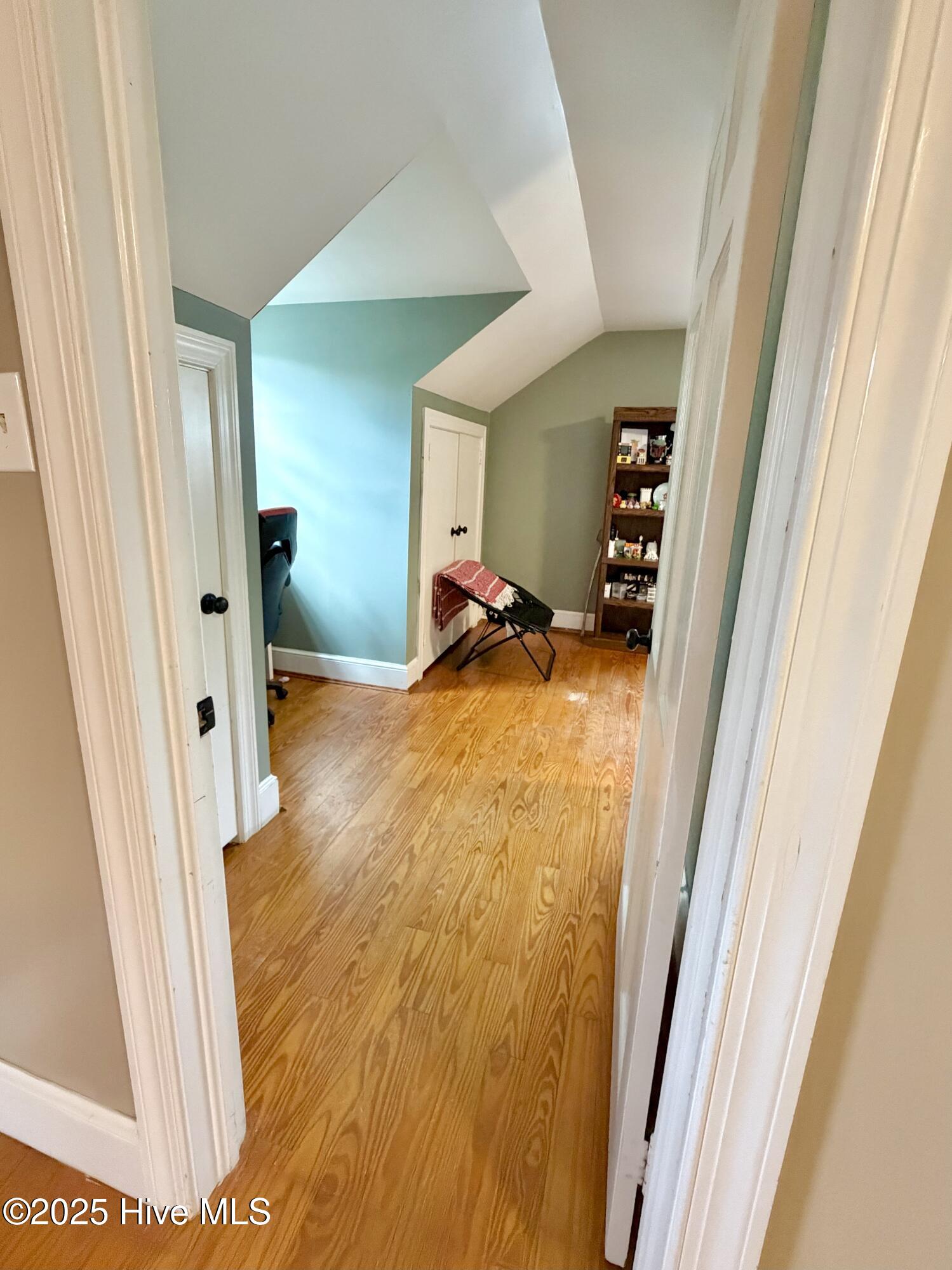 406 N Caswell Street Property Photo 70