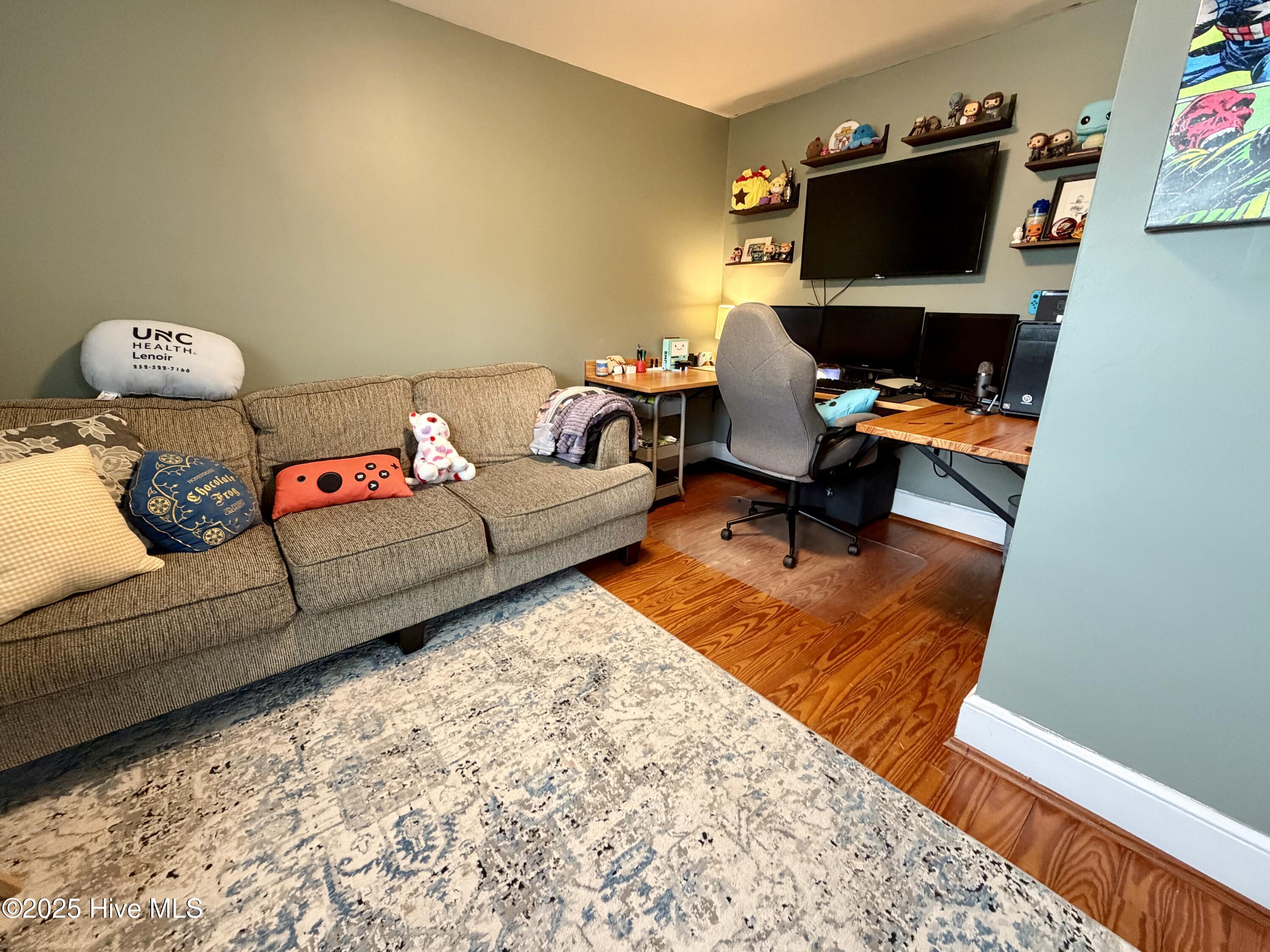 406 N Caswell Street Property Photo 72