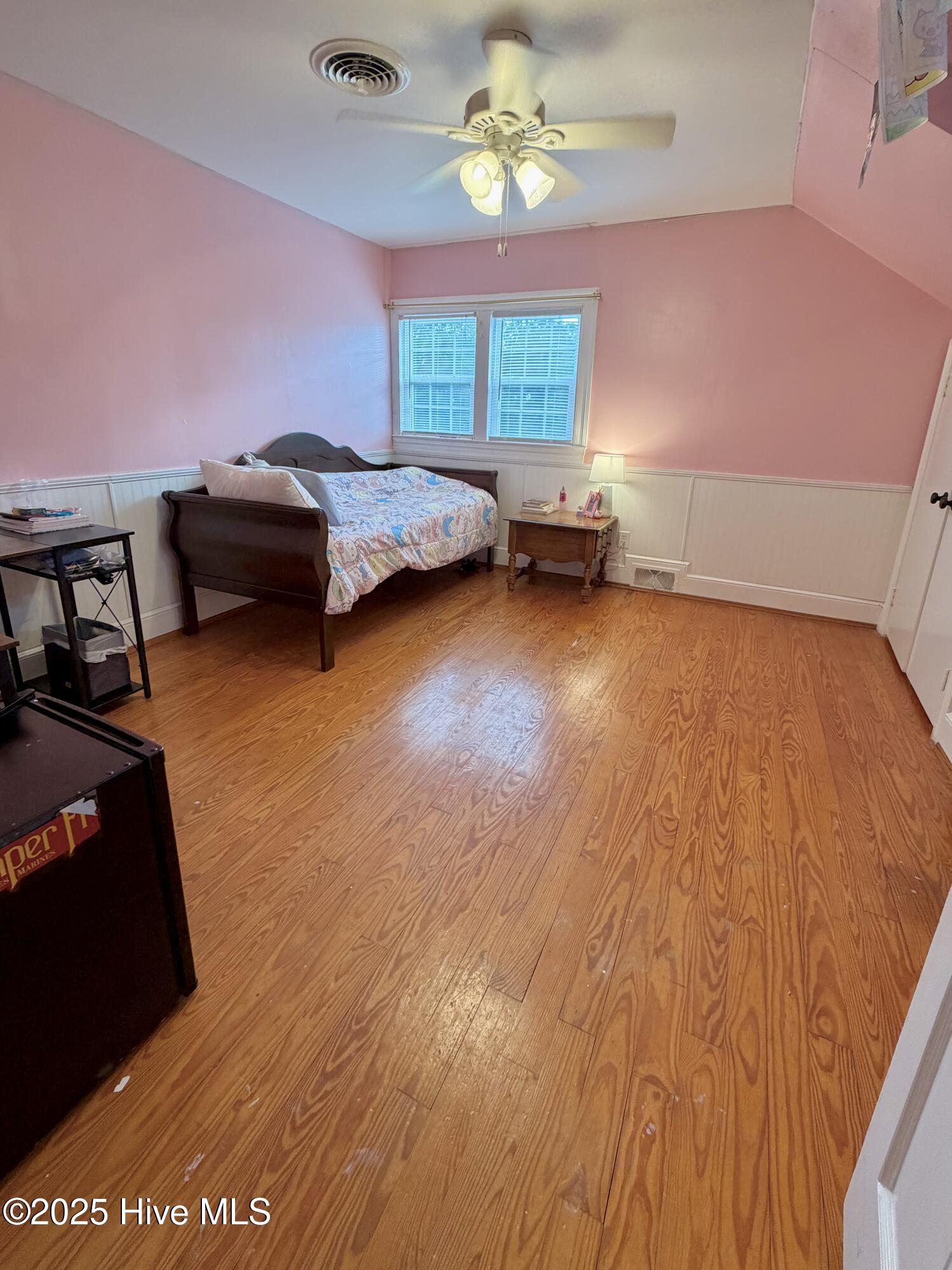 406 N Caswell Street Property Photo 77