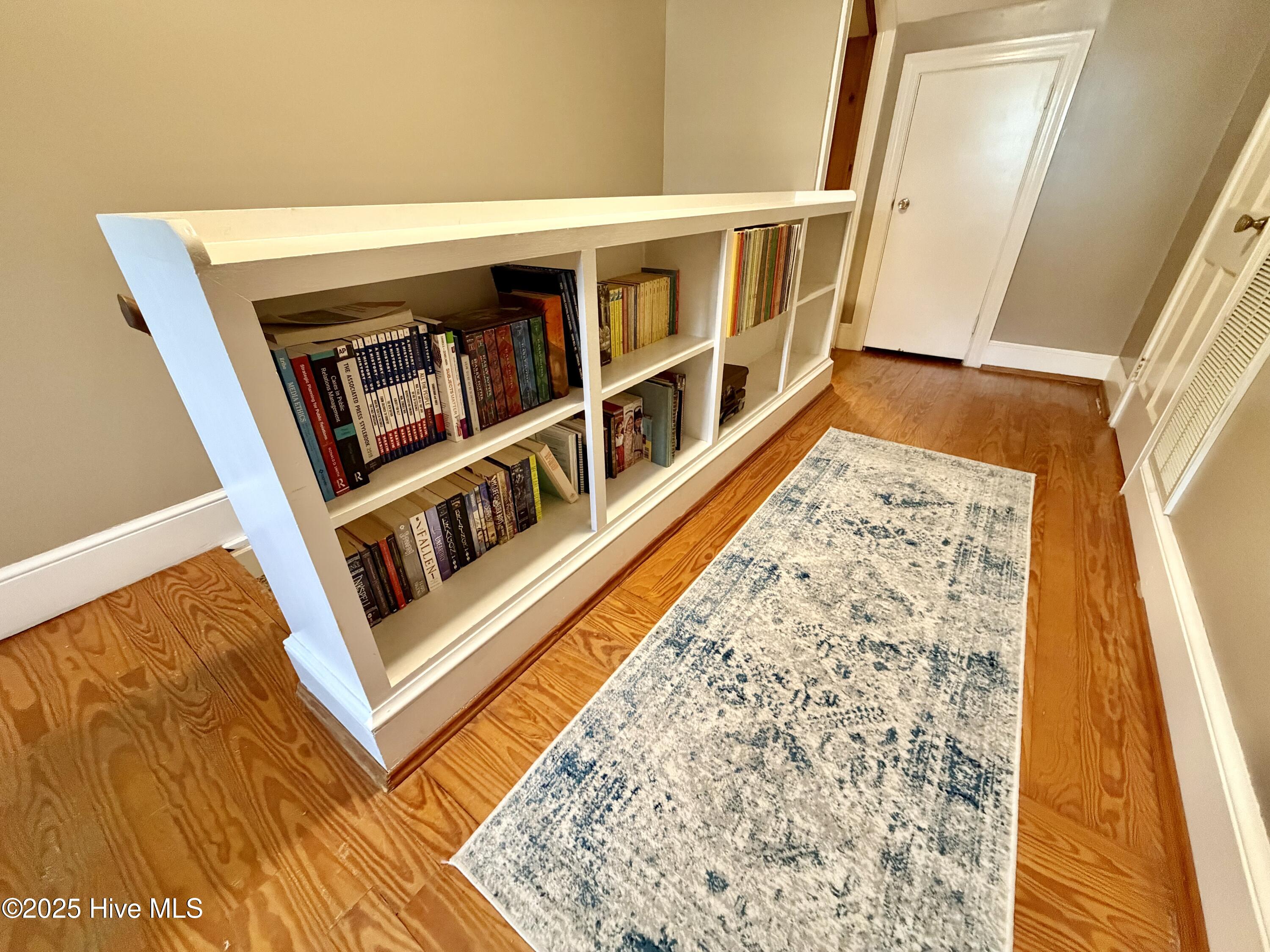 406 N Caswell Street Property Photo 78