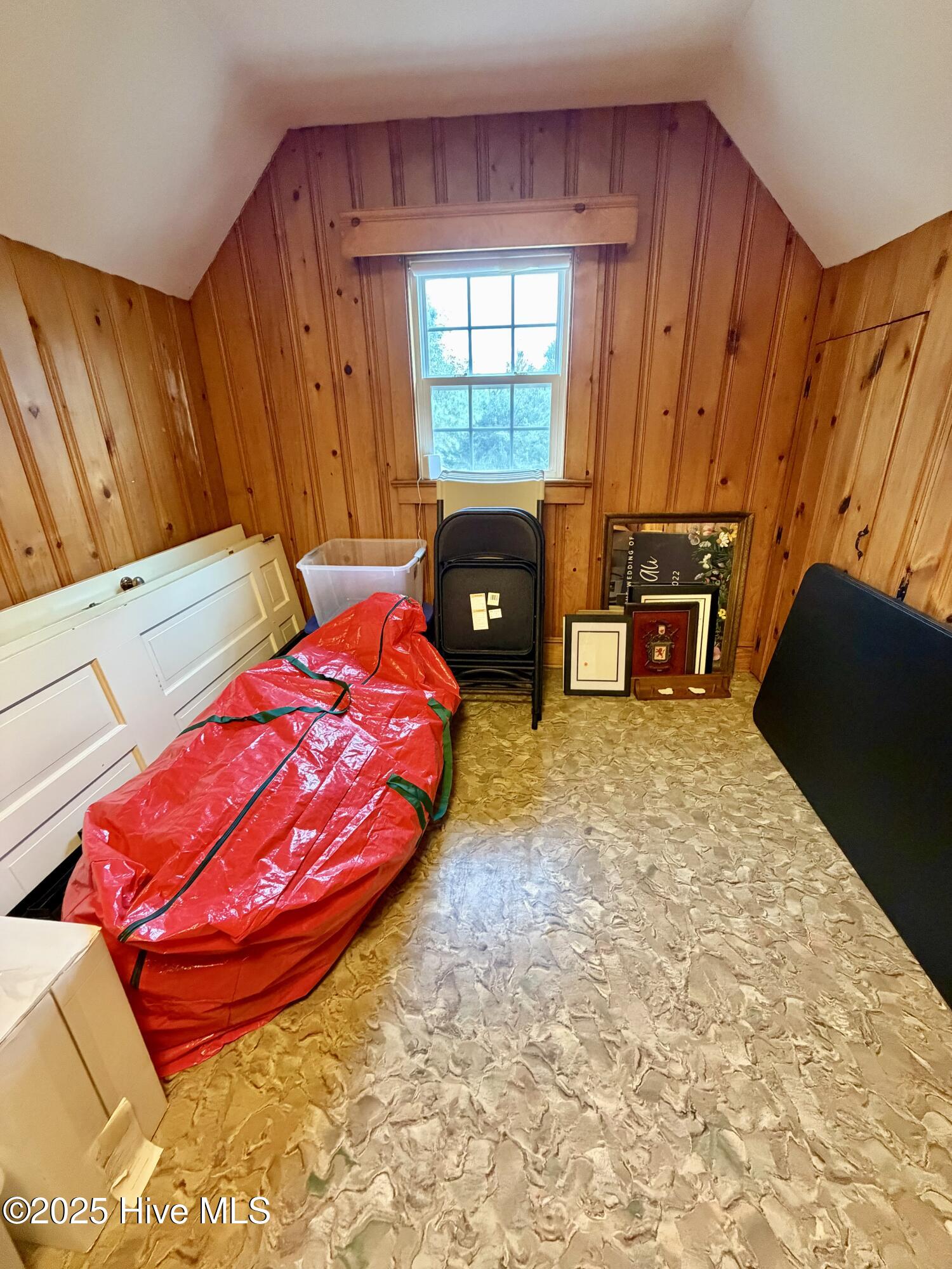 406 N Caswell Street Property Photo 83