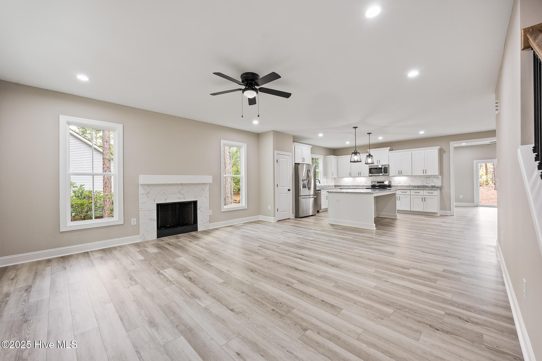 284 Longleaf Drive Property Photo 4