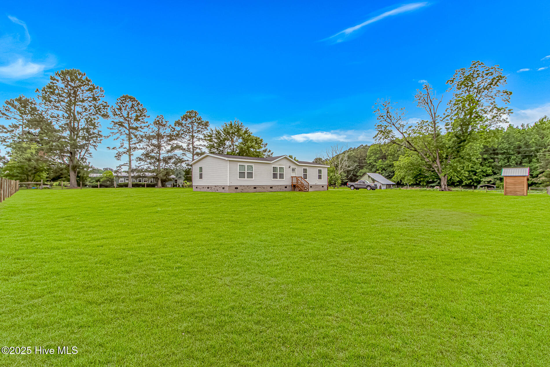 198 Kinlaw Drive Property Photo 1