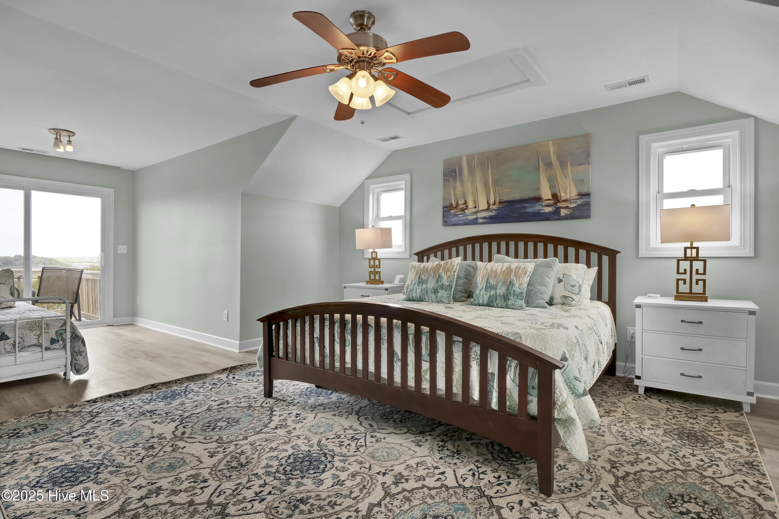 3145 Island Drive Property Photo 16