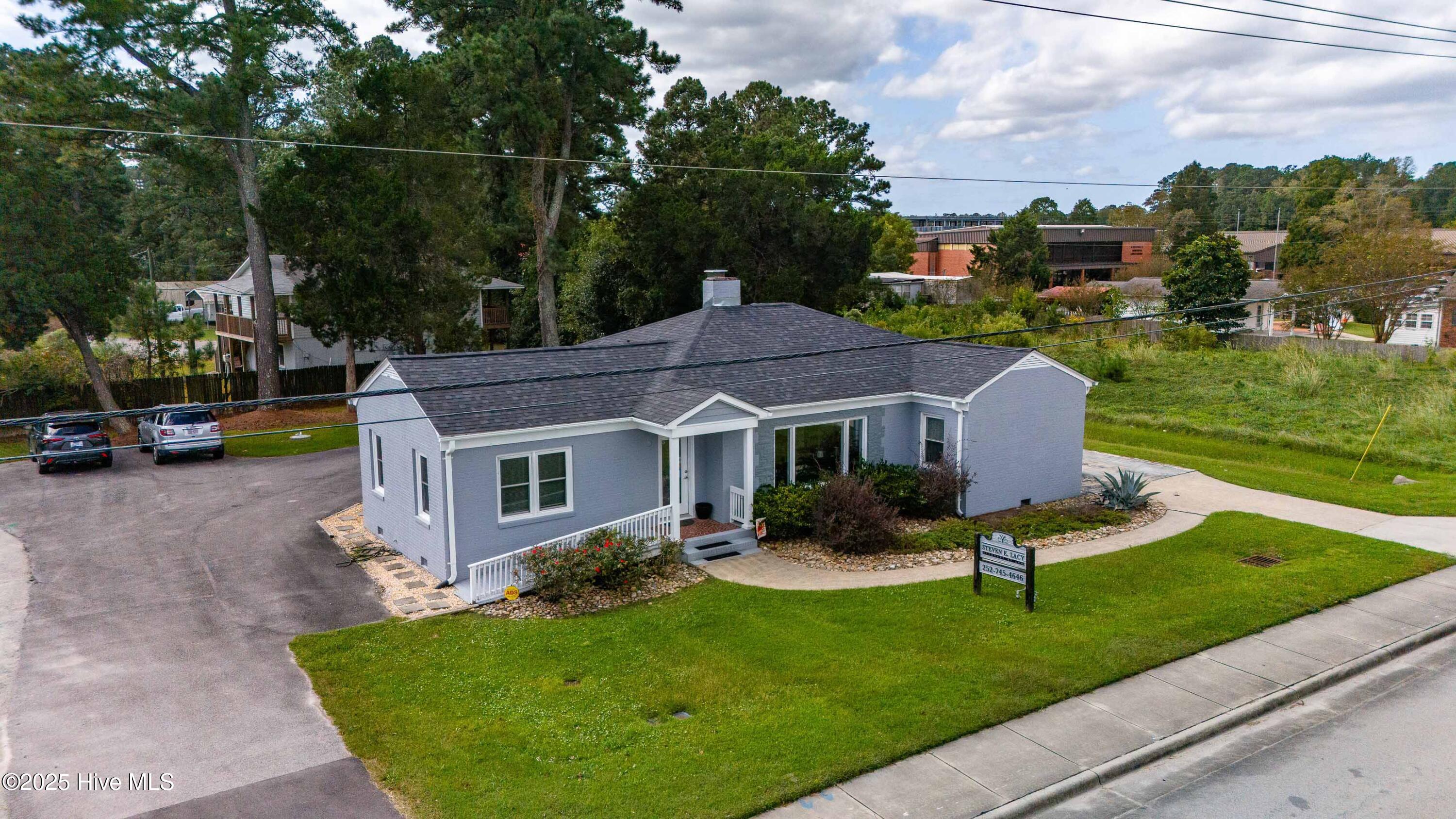 505 Main Street Property Photo 1