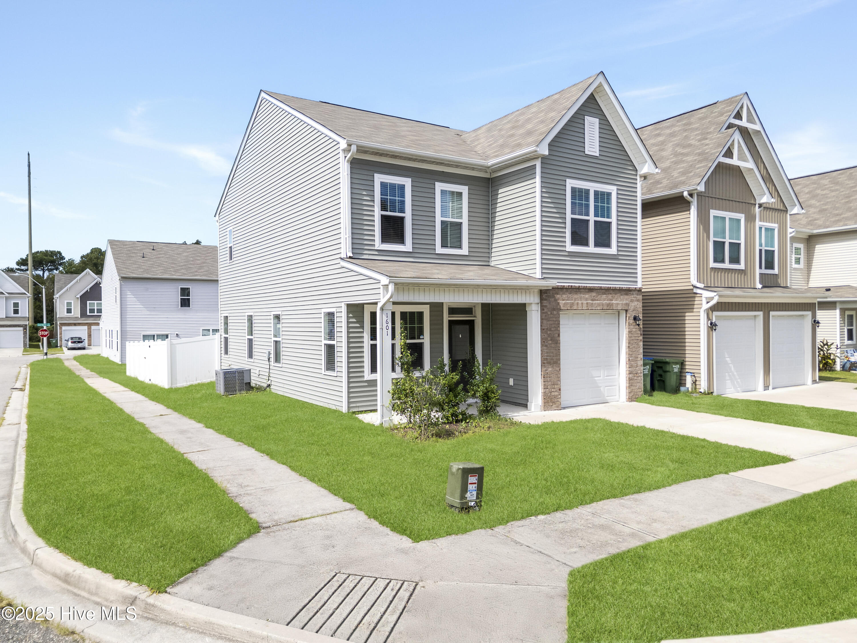 1601 King Street Property Photo 1