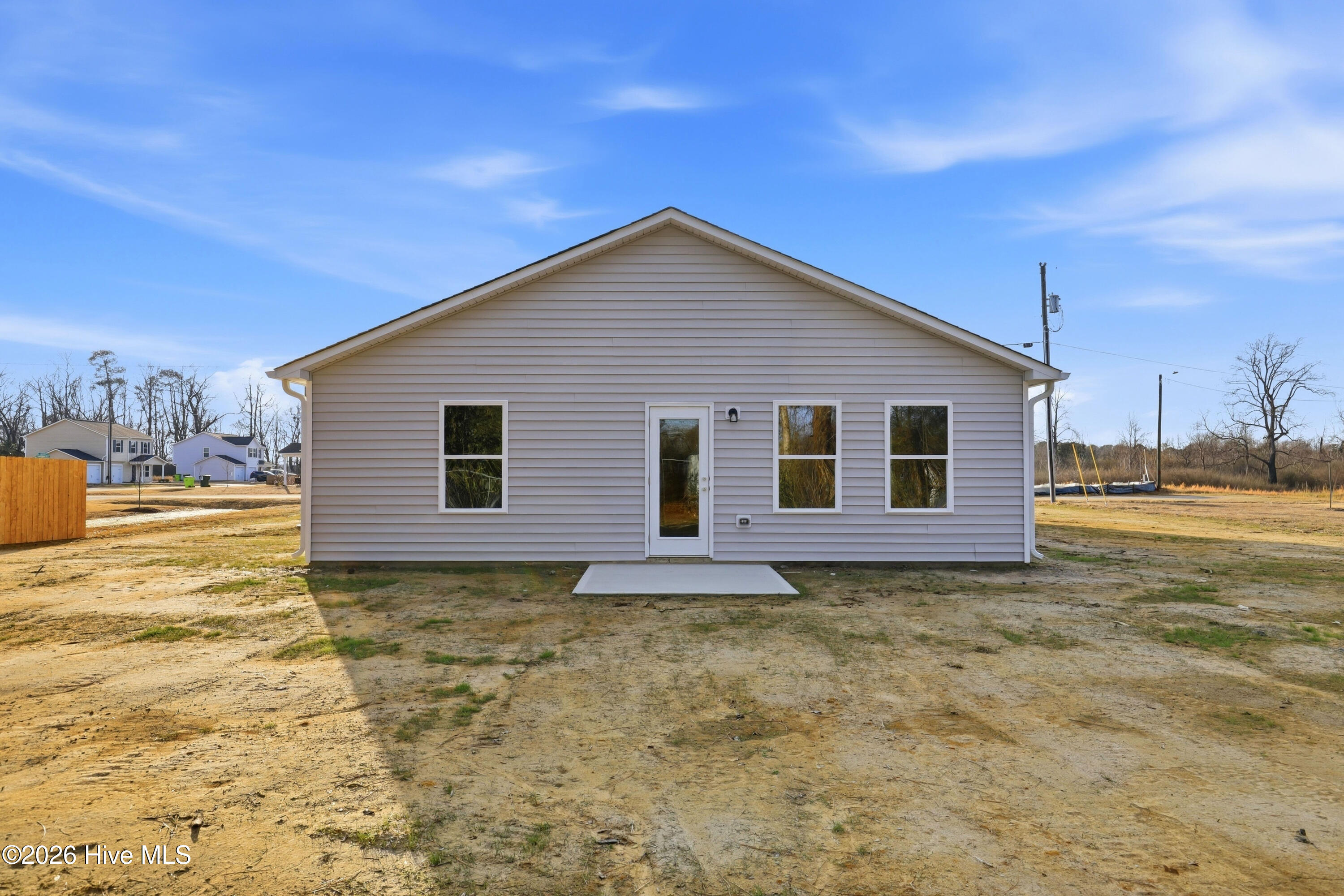 202 Streamlet Drive Property Photo 4