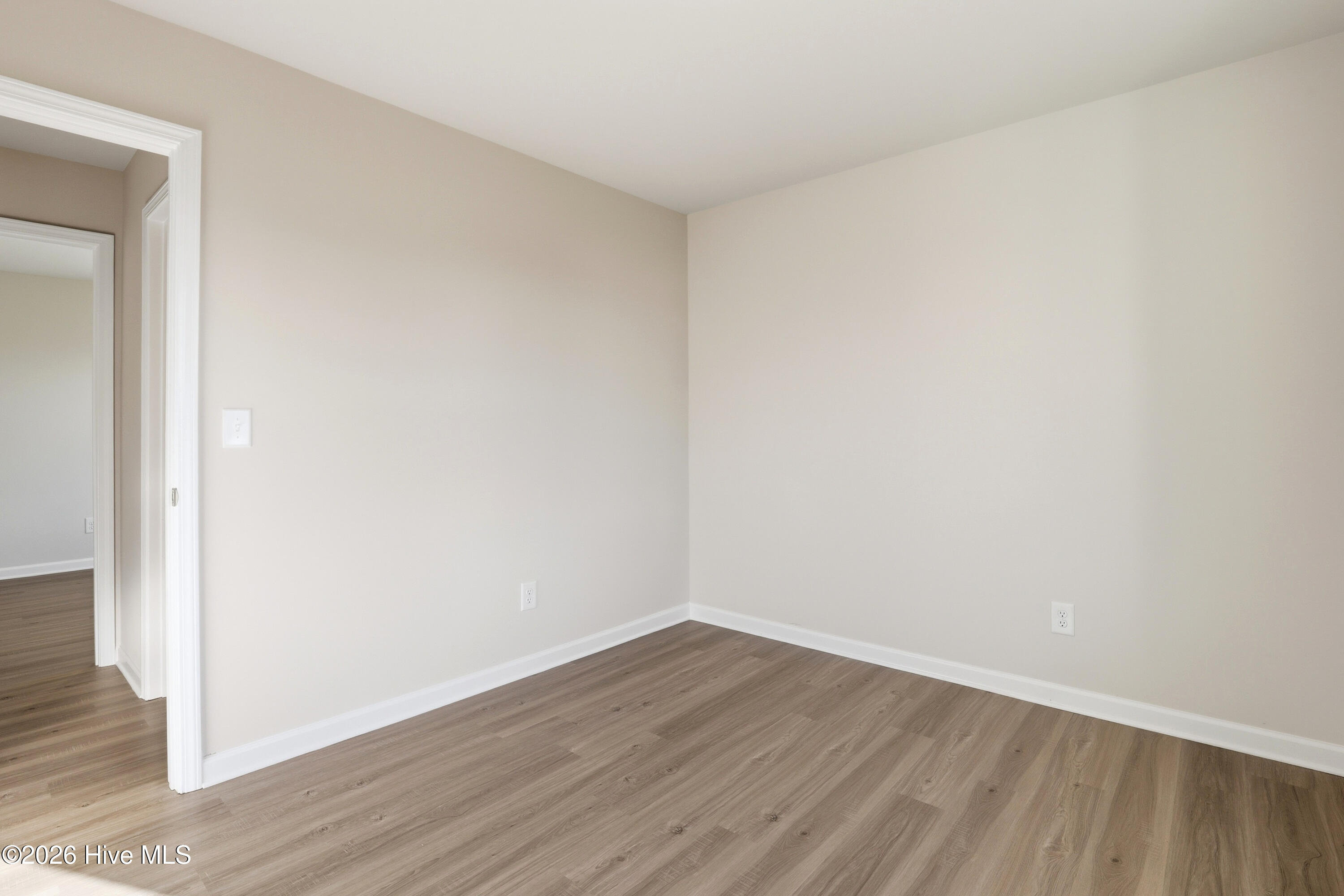 202 Streamlet Drive Property Photo 28