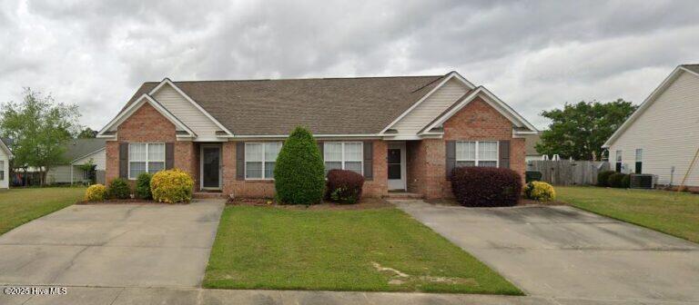 2920 Jessica Drive B Property Photo 1