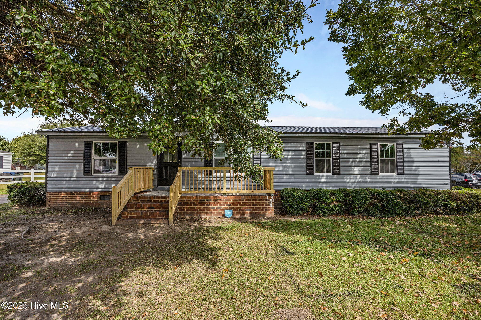 2502 State Drive Property Photo 1