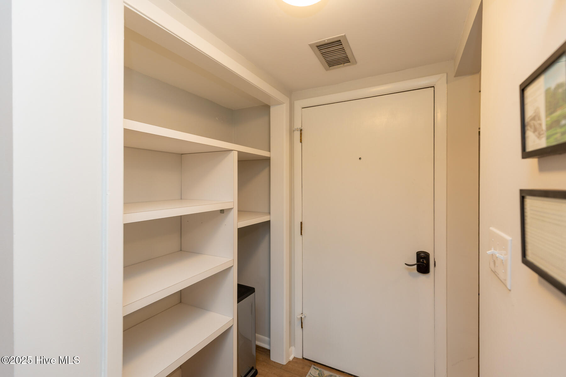5 Pine Tree Road 120 Property Photo 3