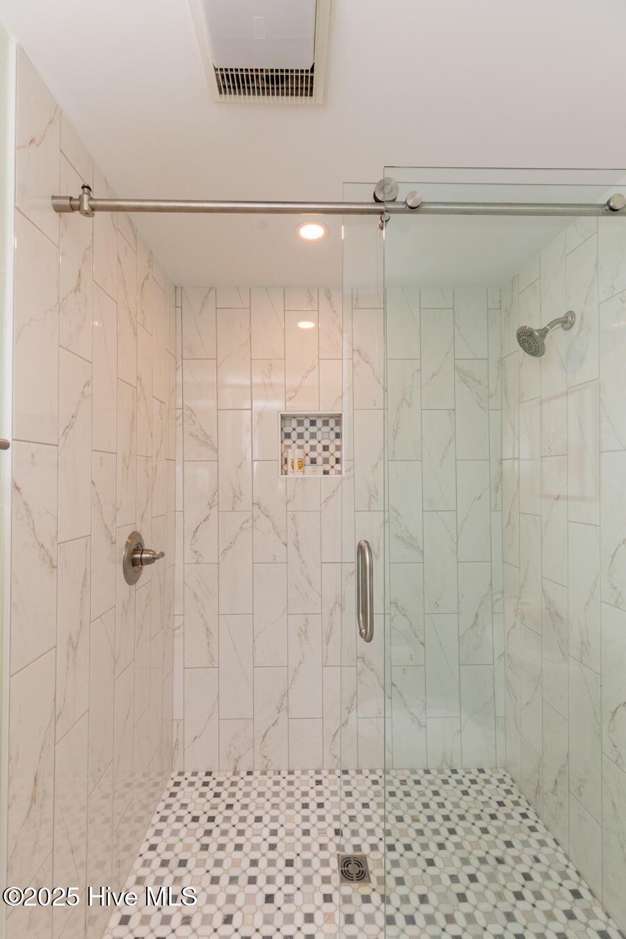 5 Pine Tree Road 120 Property Photo 12