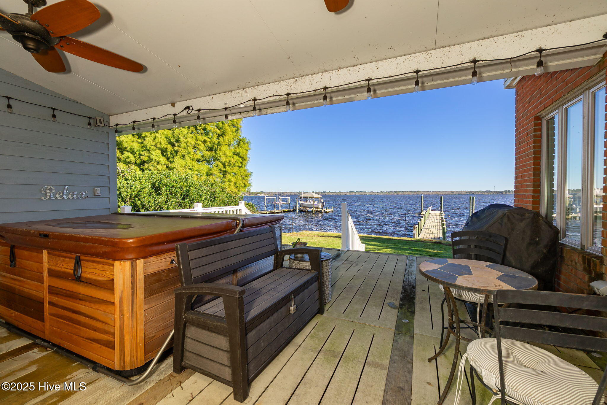 1804 River Drive Property Photo 8