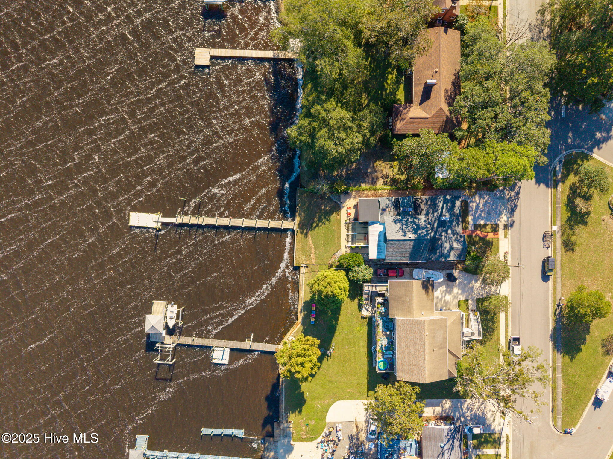 1804 River Drive Property Photo 40