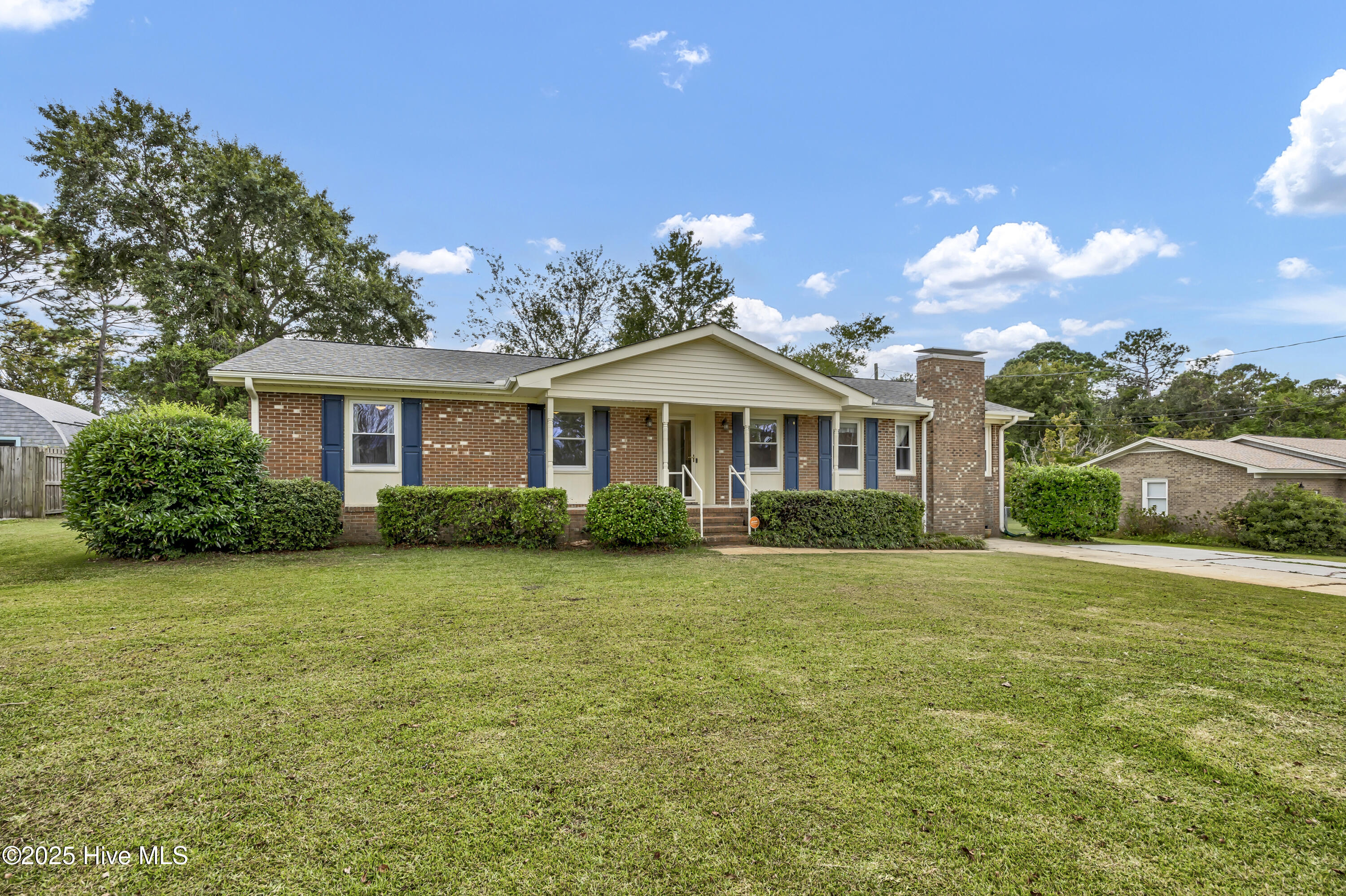 313 Monterey Drive Property Photo 1