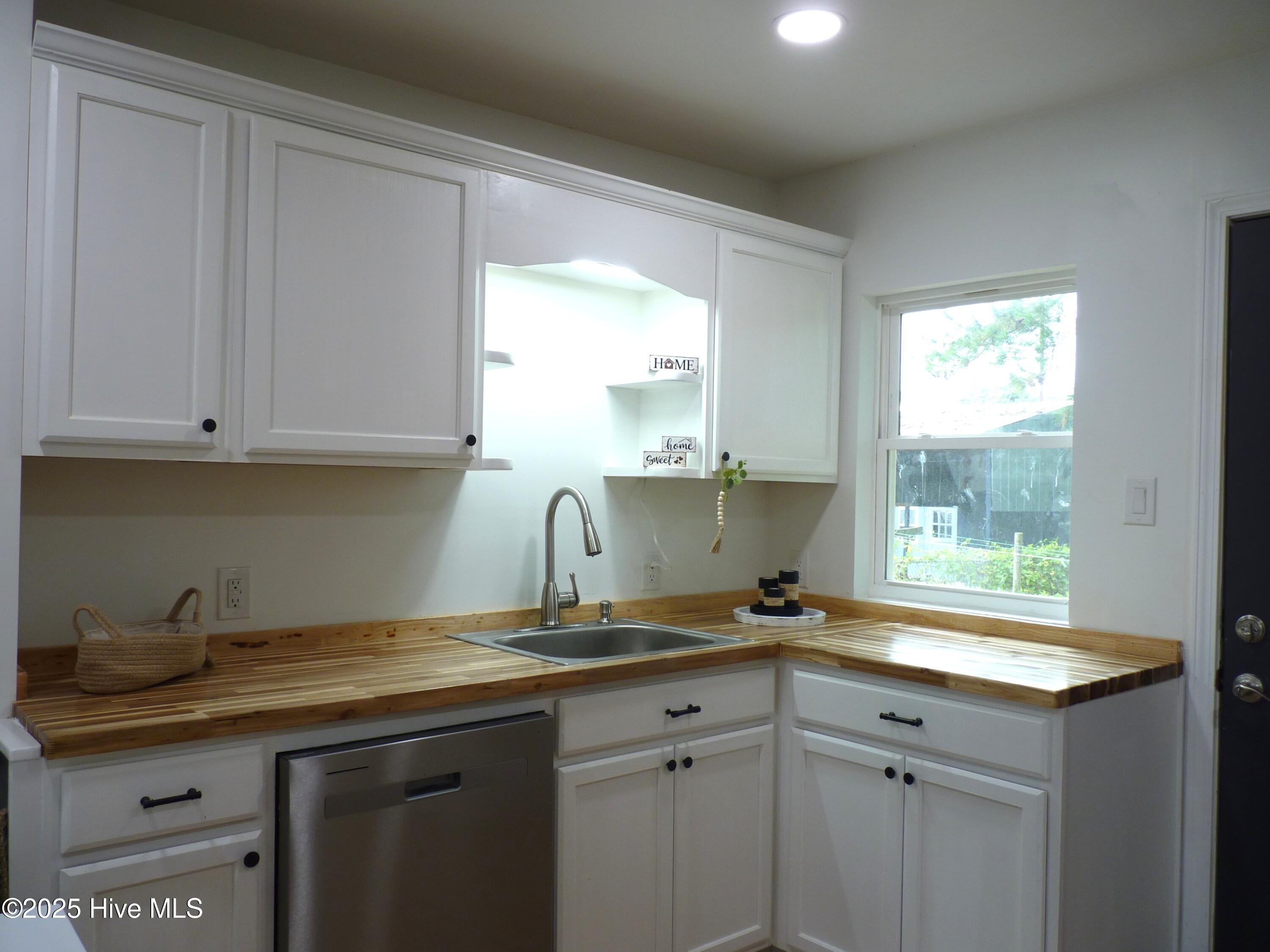 123 Jackson Street Property Photo 10