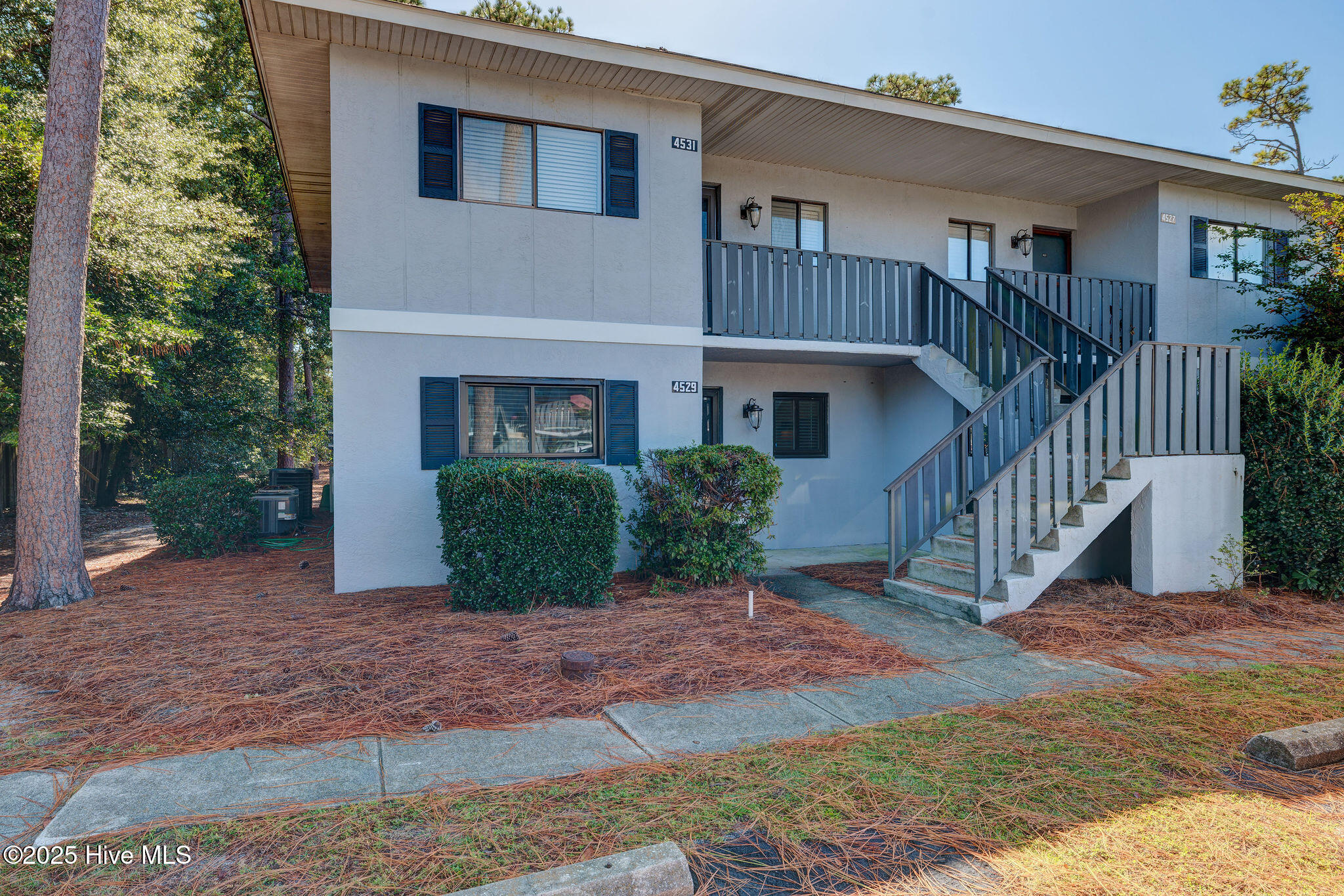 4529 Holly Tree Road 701 Property Photo 1