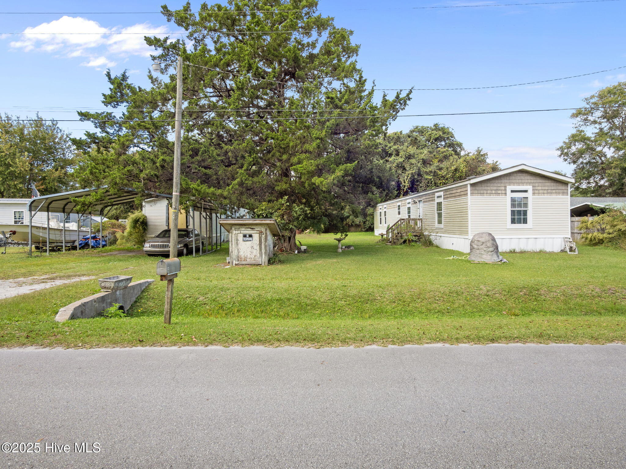 137 Zacchaeus Avenue Property Photo 1
