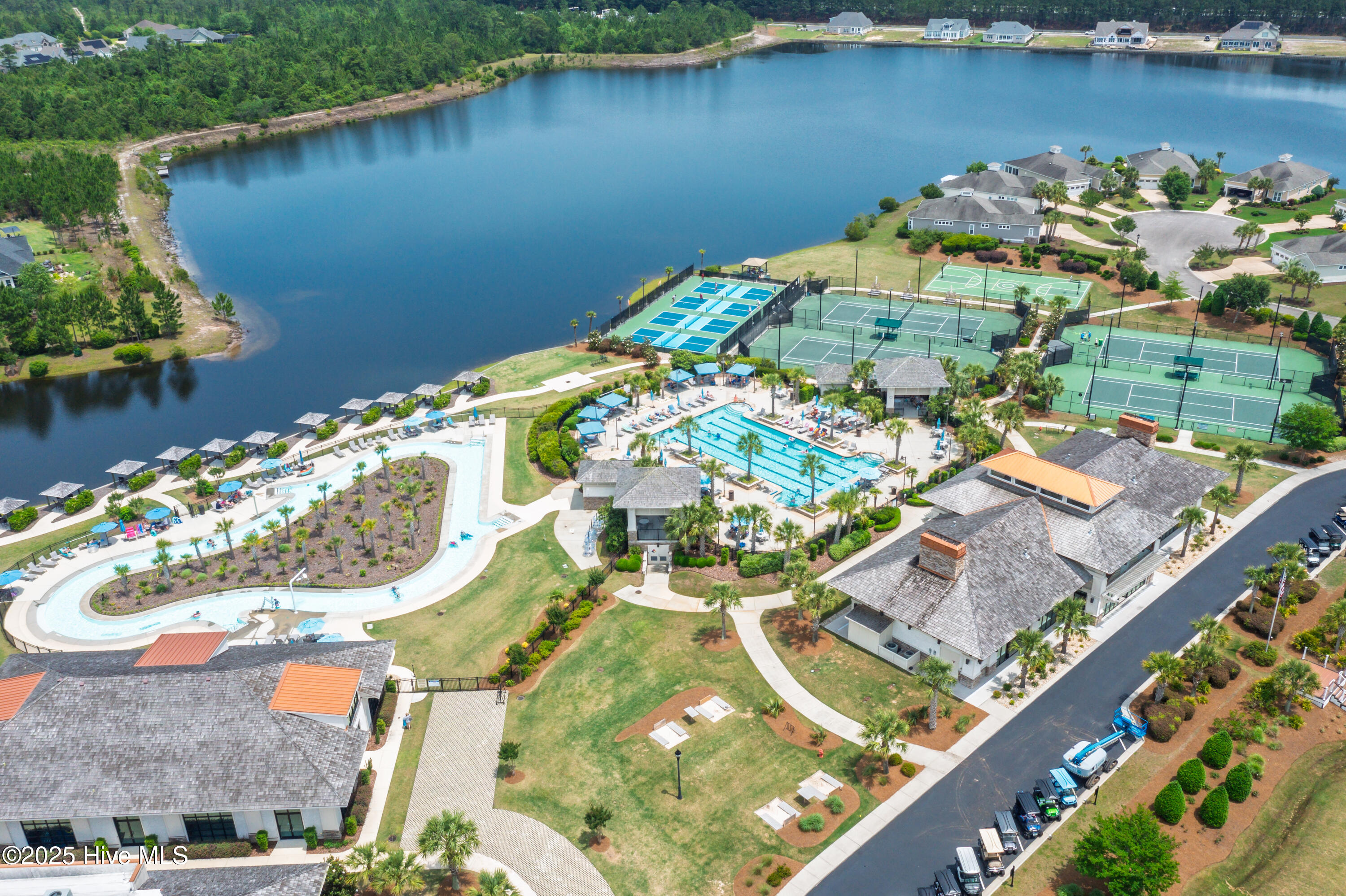 2314 Hickory Bottom Court Property Photo 2