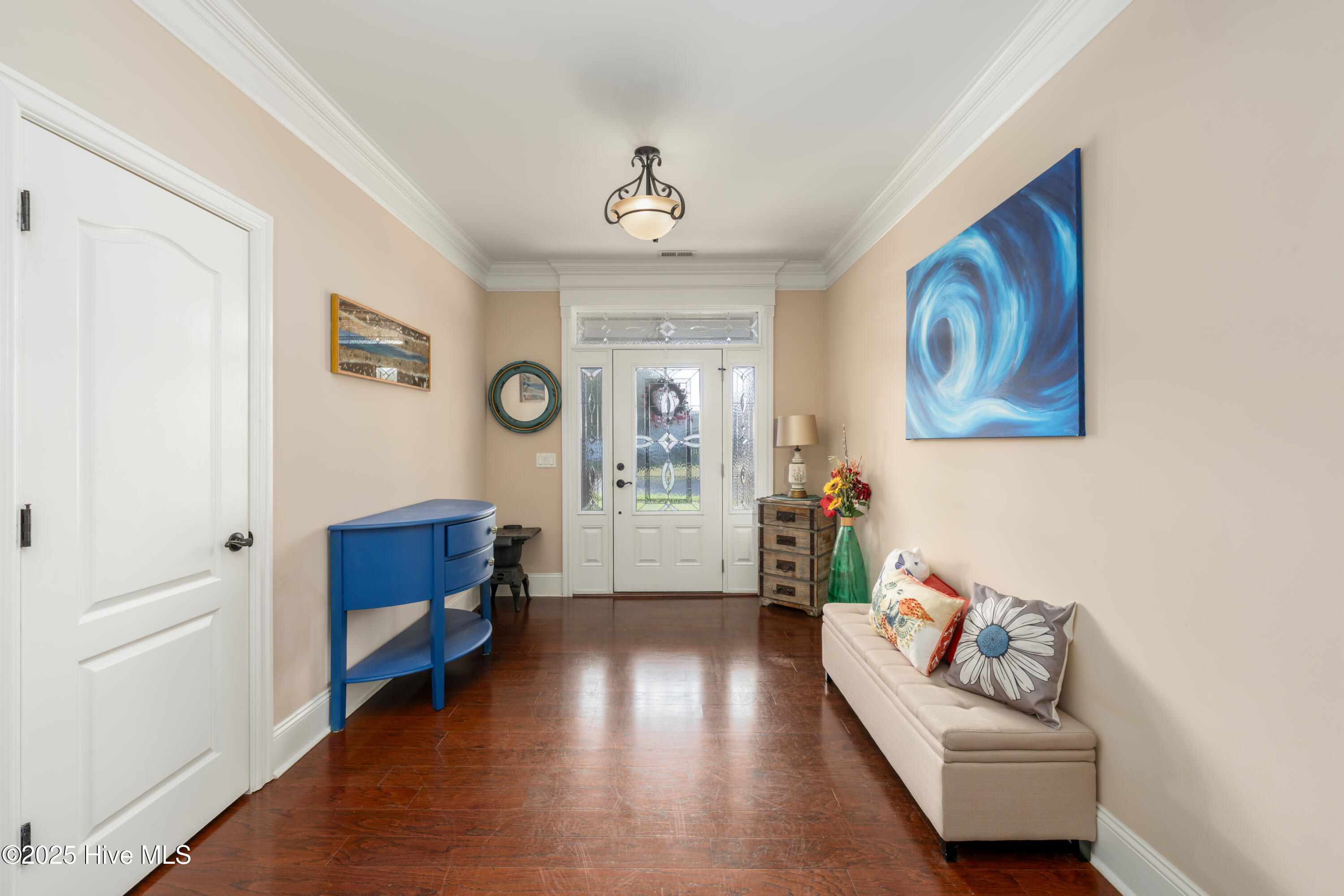 2314 Hickory Bottom Court Property Photo 3