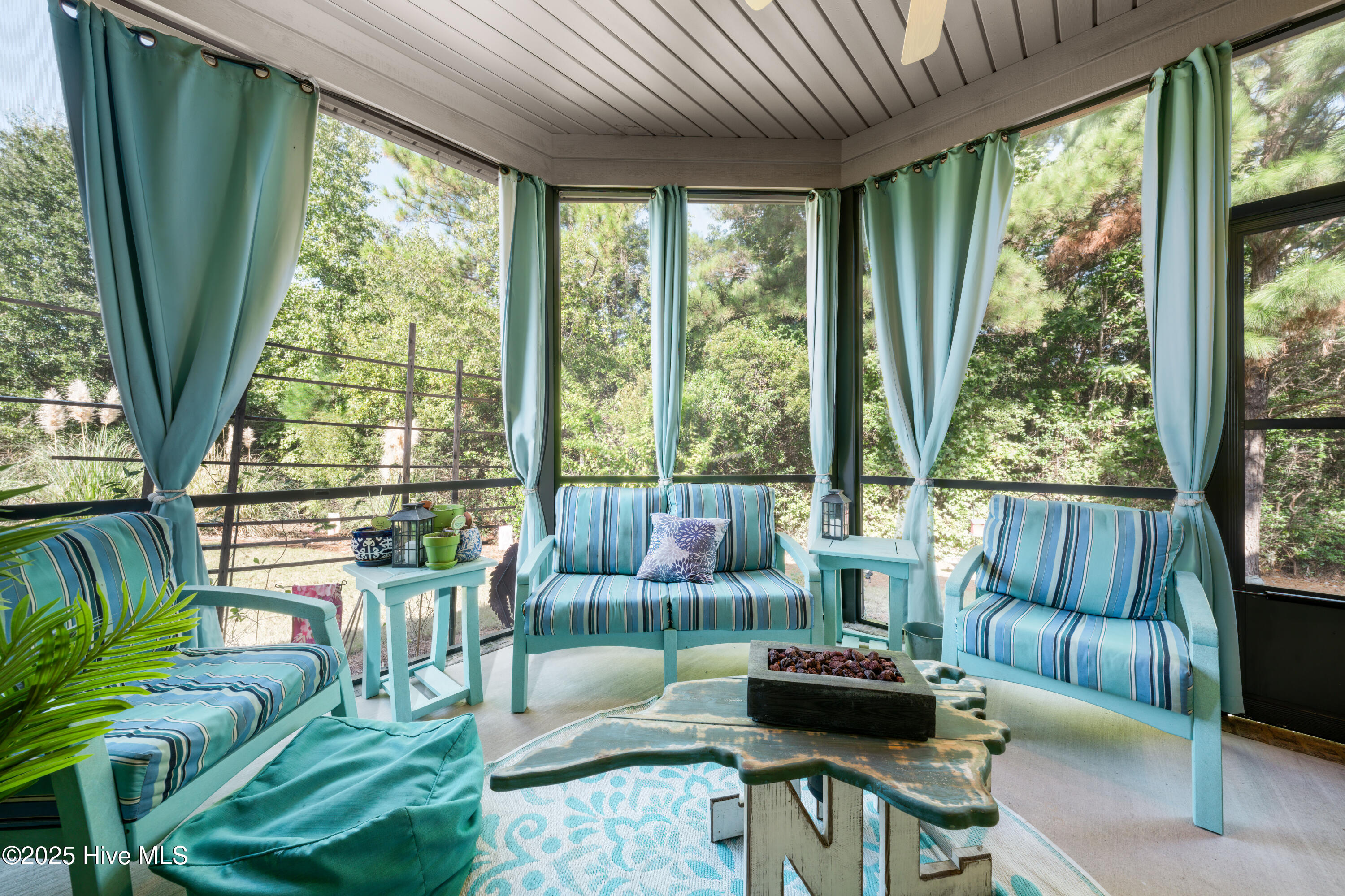 2314 Hickory Bottom Court Property Photo 17