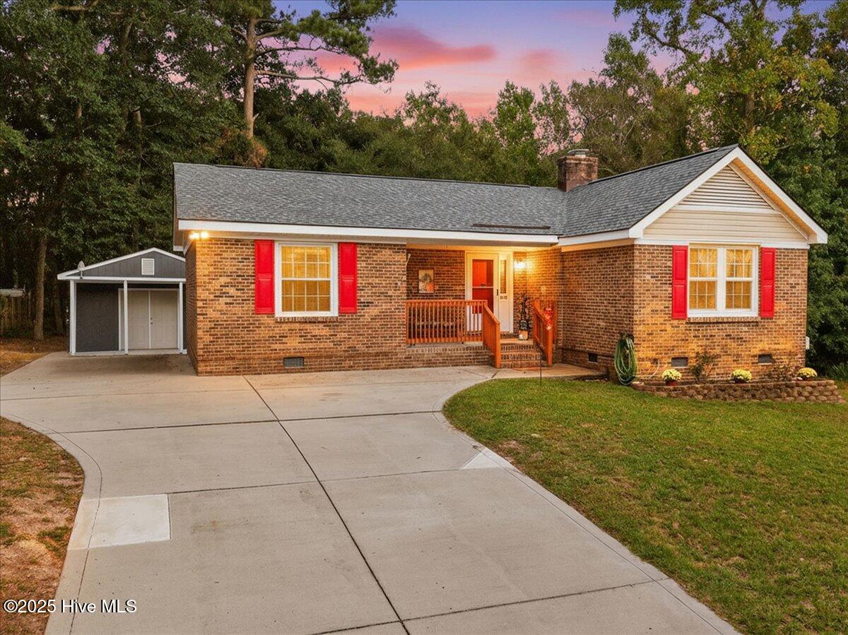 1035 High Point Avenue Property Photo 1