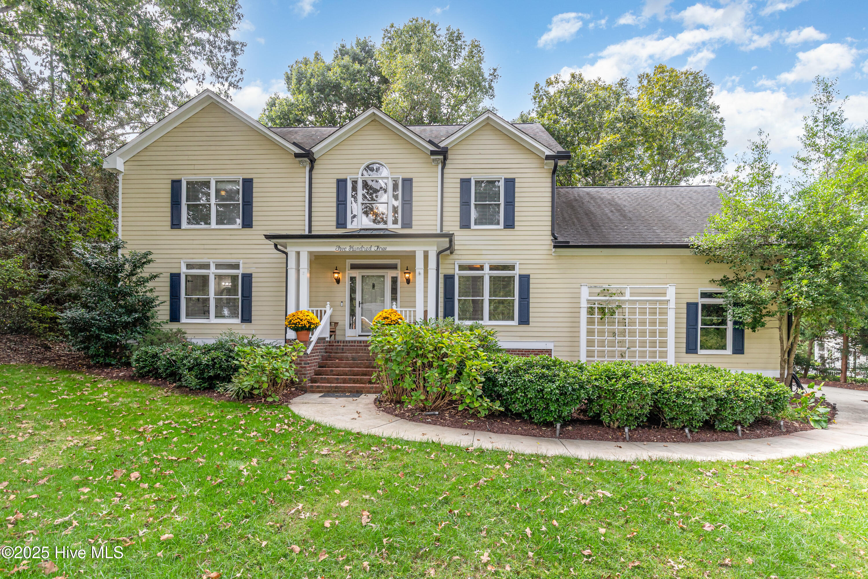 503 Neuse Ridge Drive Property Photo 1