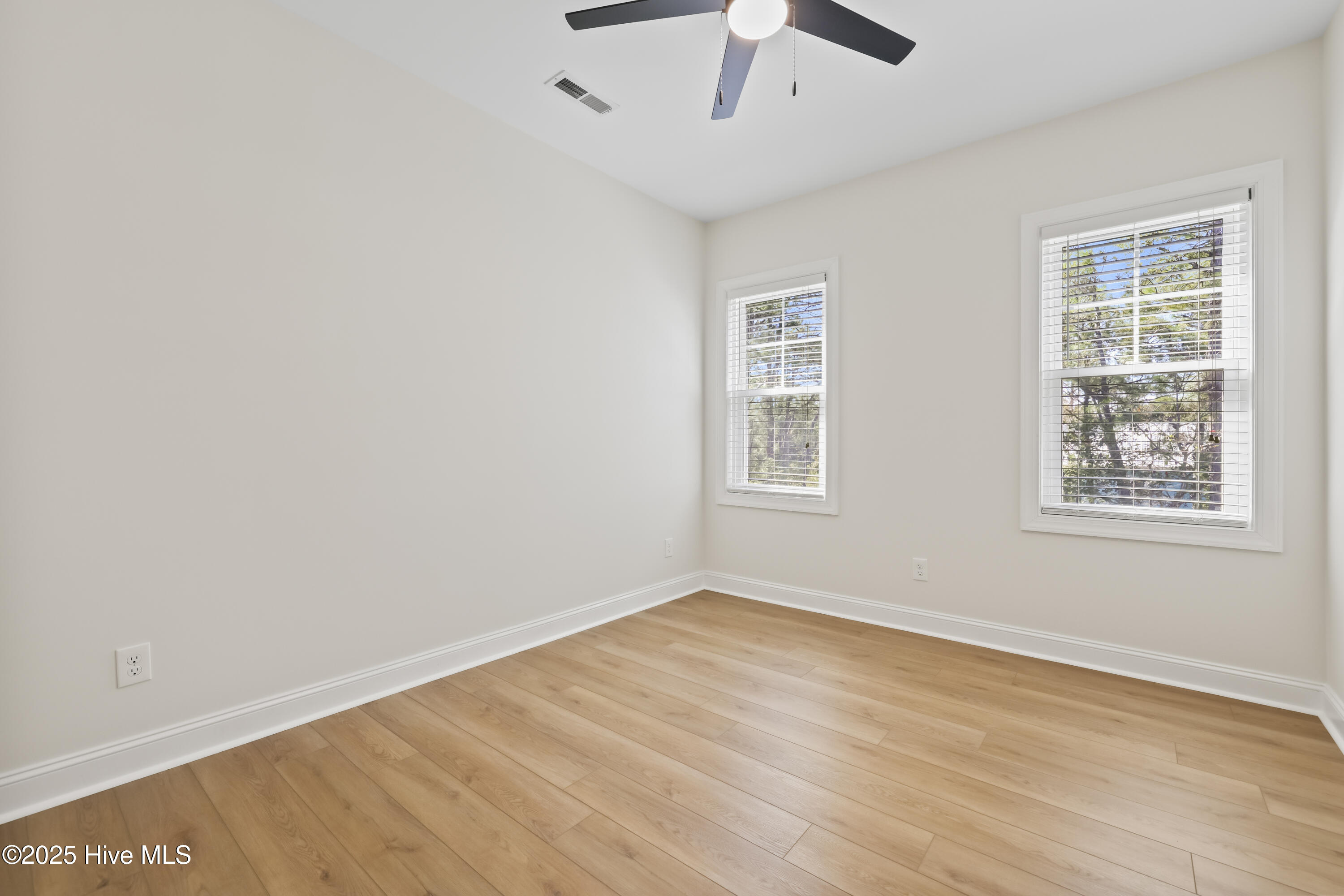 805 S South Carolina Avenue Property Photo 19