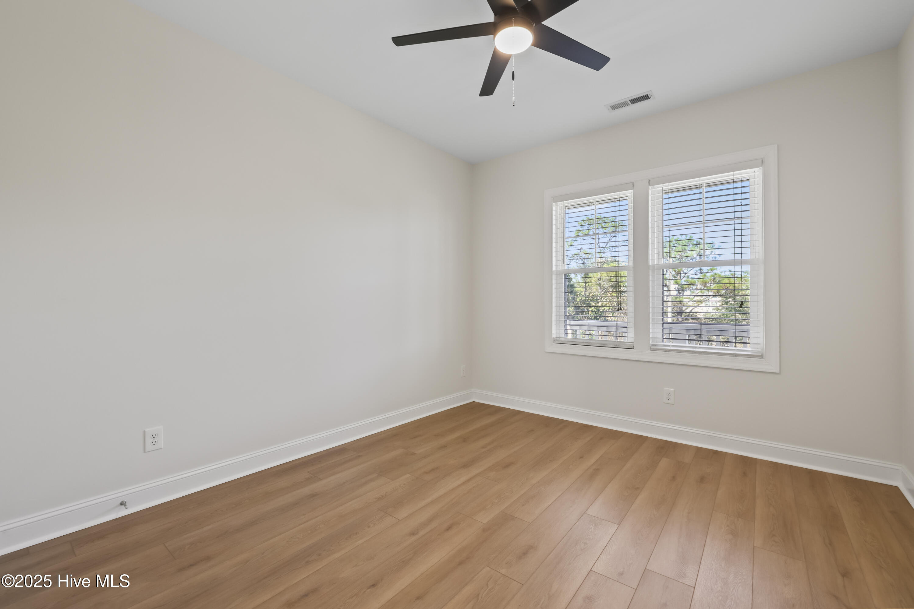 805 S South Carolina Avenue Property Photo 21