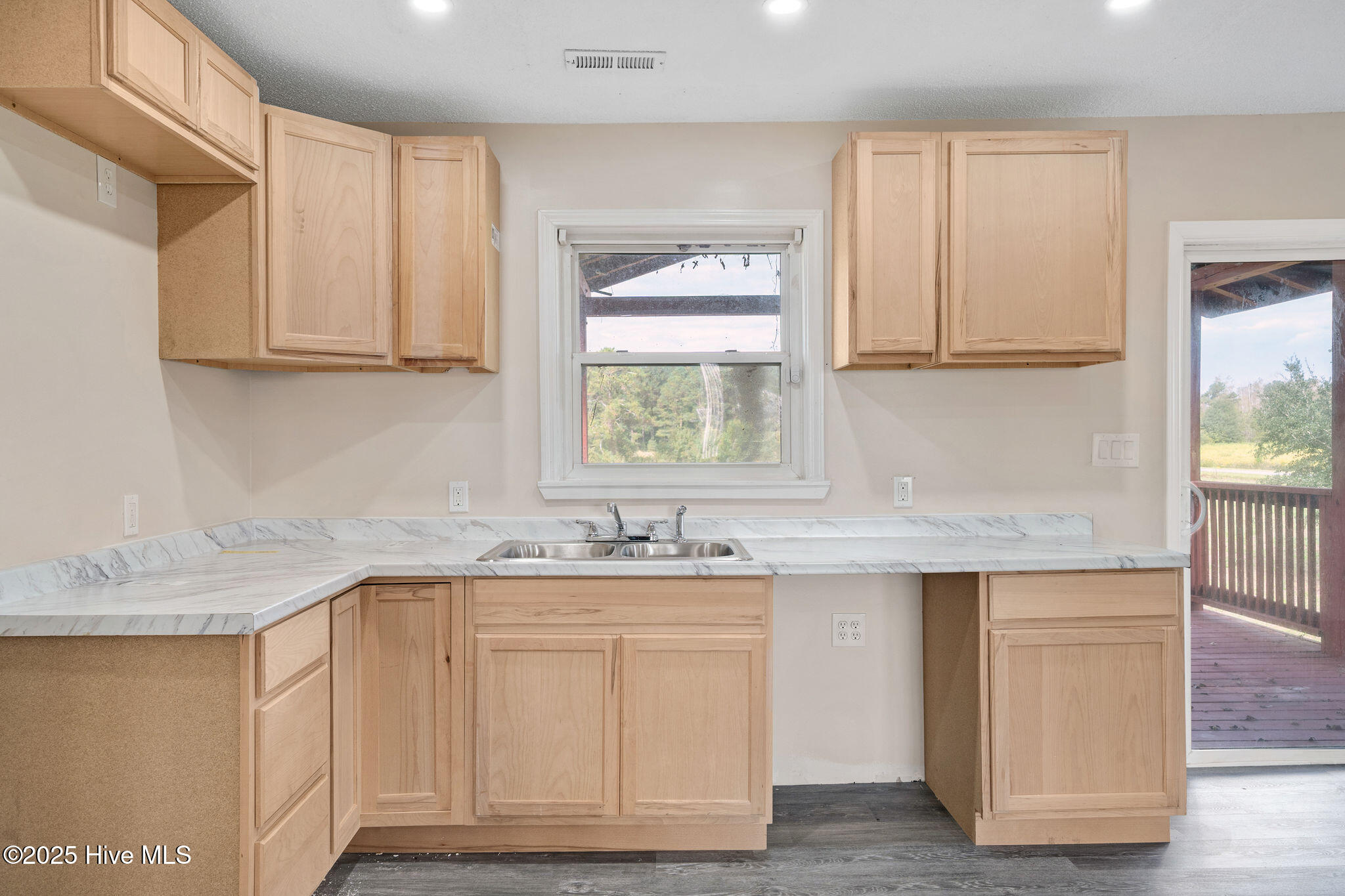 5882 Croomsbridge Road Property Photo 10