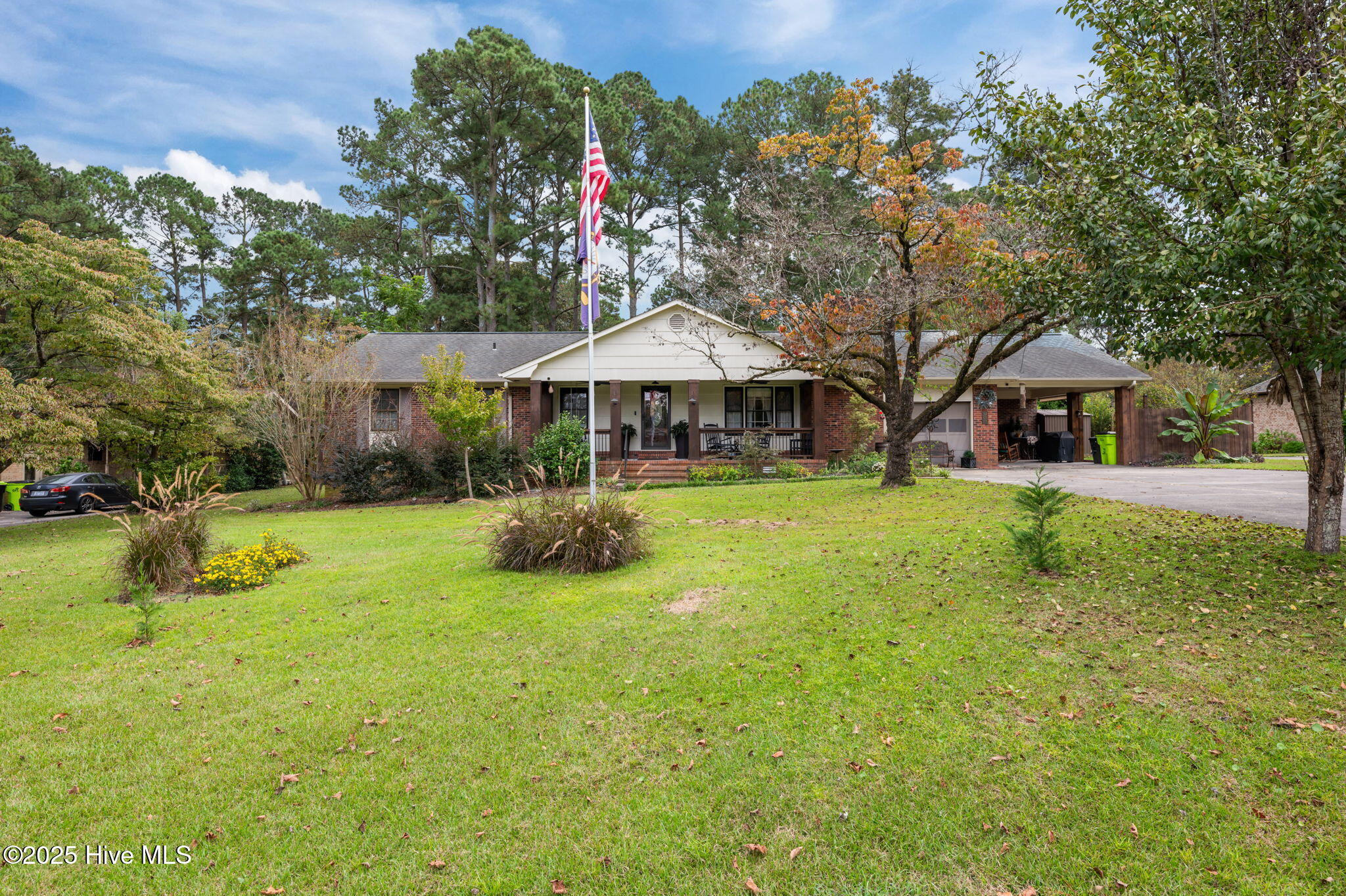 211 Rockledge Road Property Photo 4