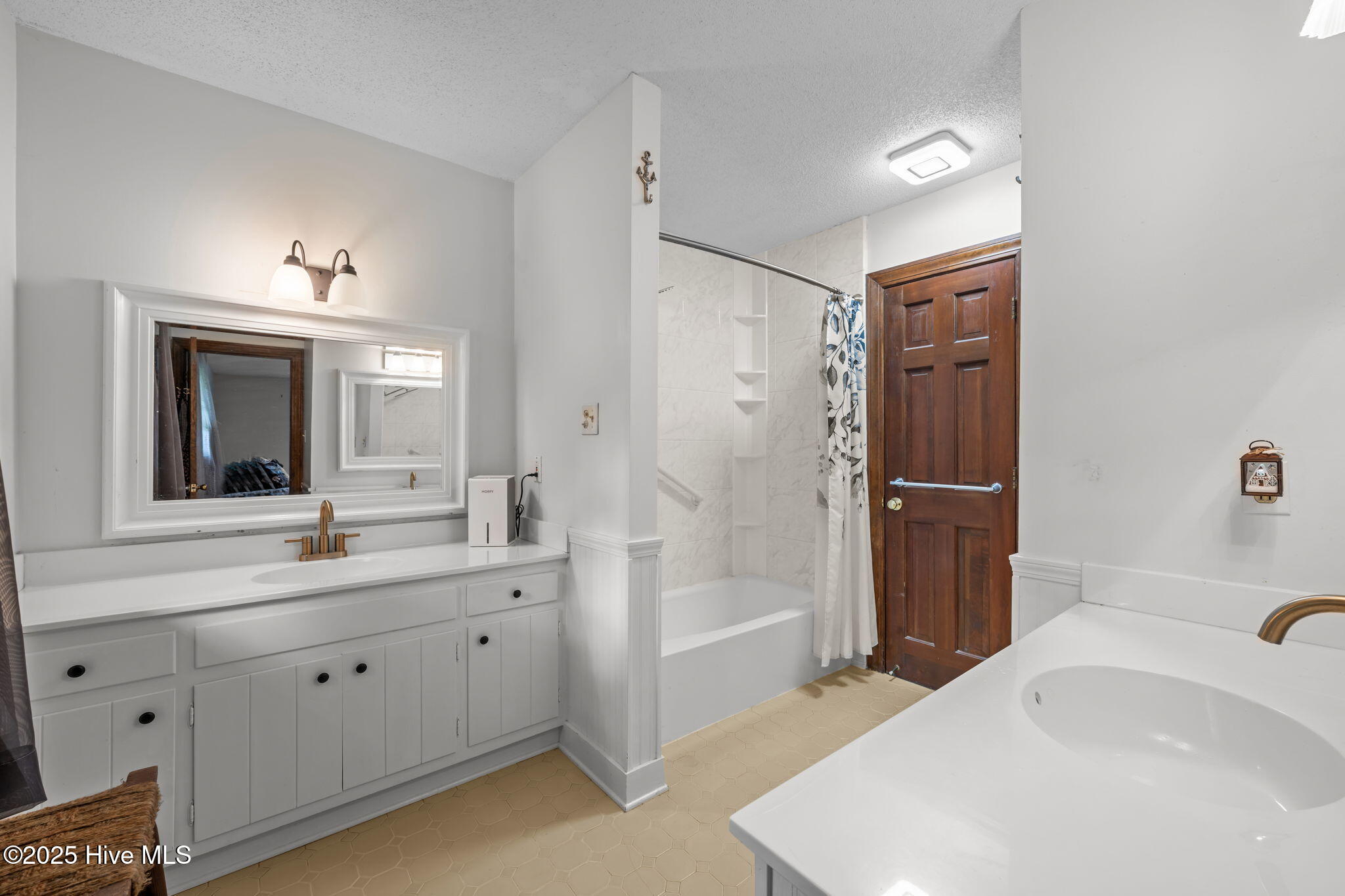 211 Rockledge Road Property Photo 25